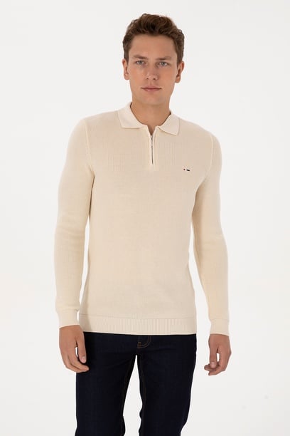 Erkek Regular Fit Yarım Fermuarlı Krem Basic Kazak