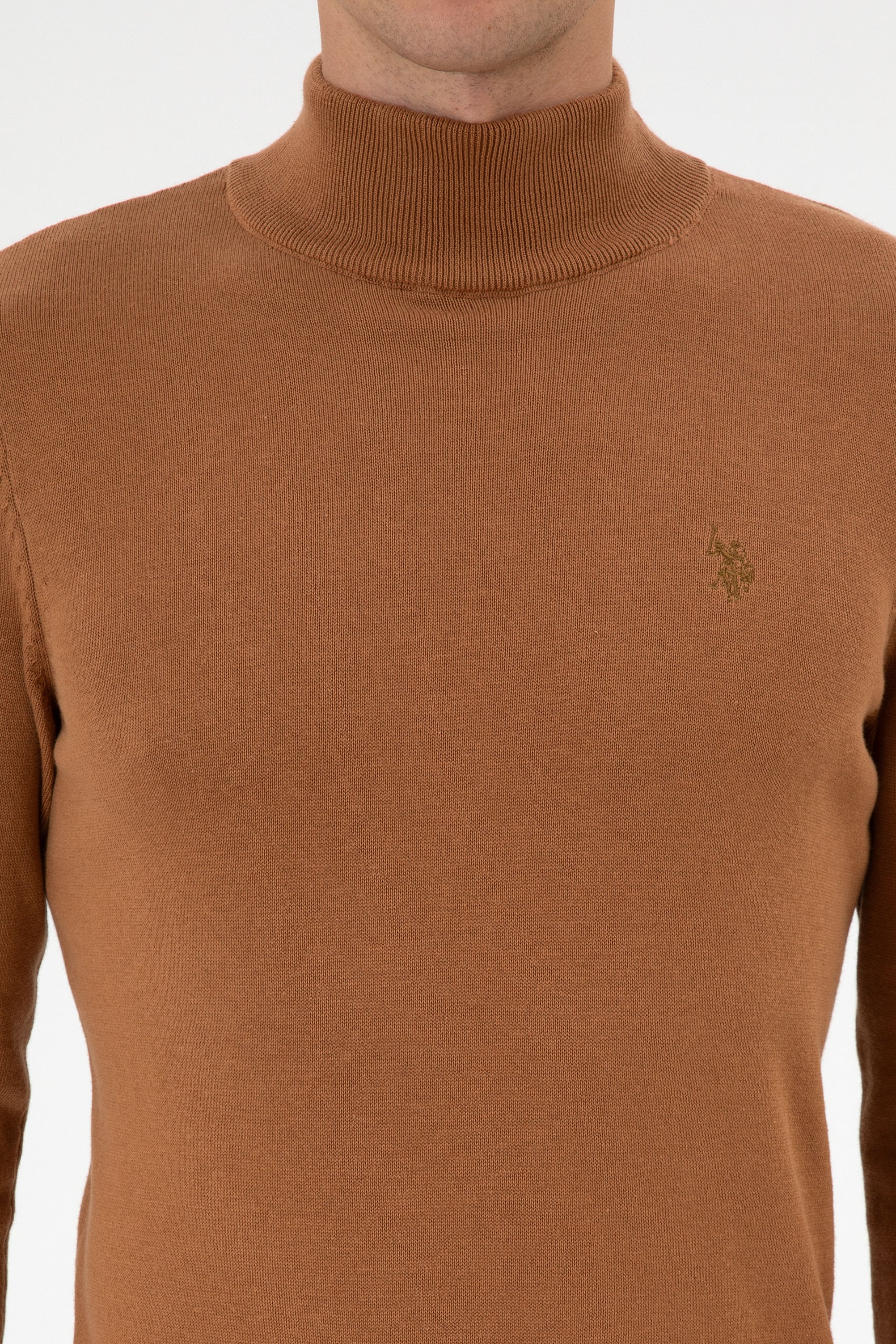 Erkek Slim Fit Boğazlı Camel Basic Kazak - Image 6