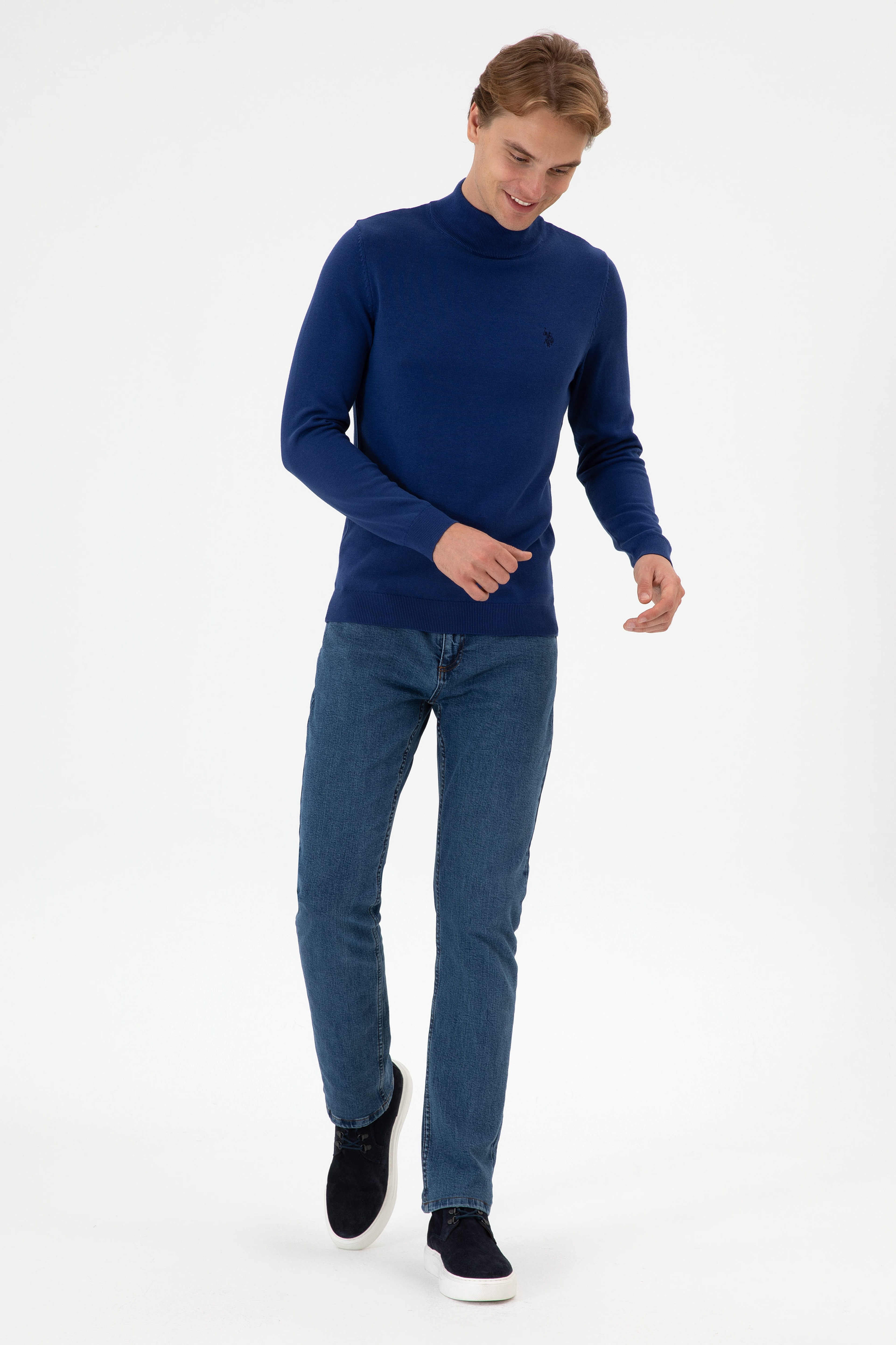 Erkek Slim Fit Boğazlı İndigo Basic Kazak - Image 4