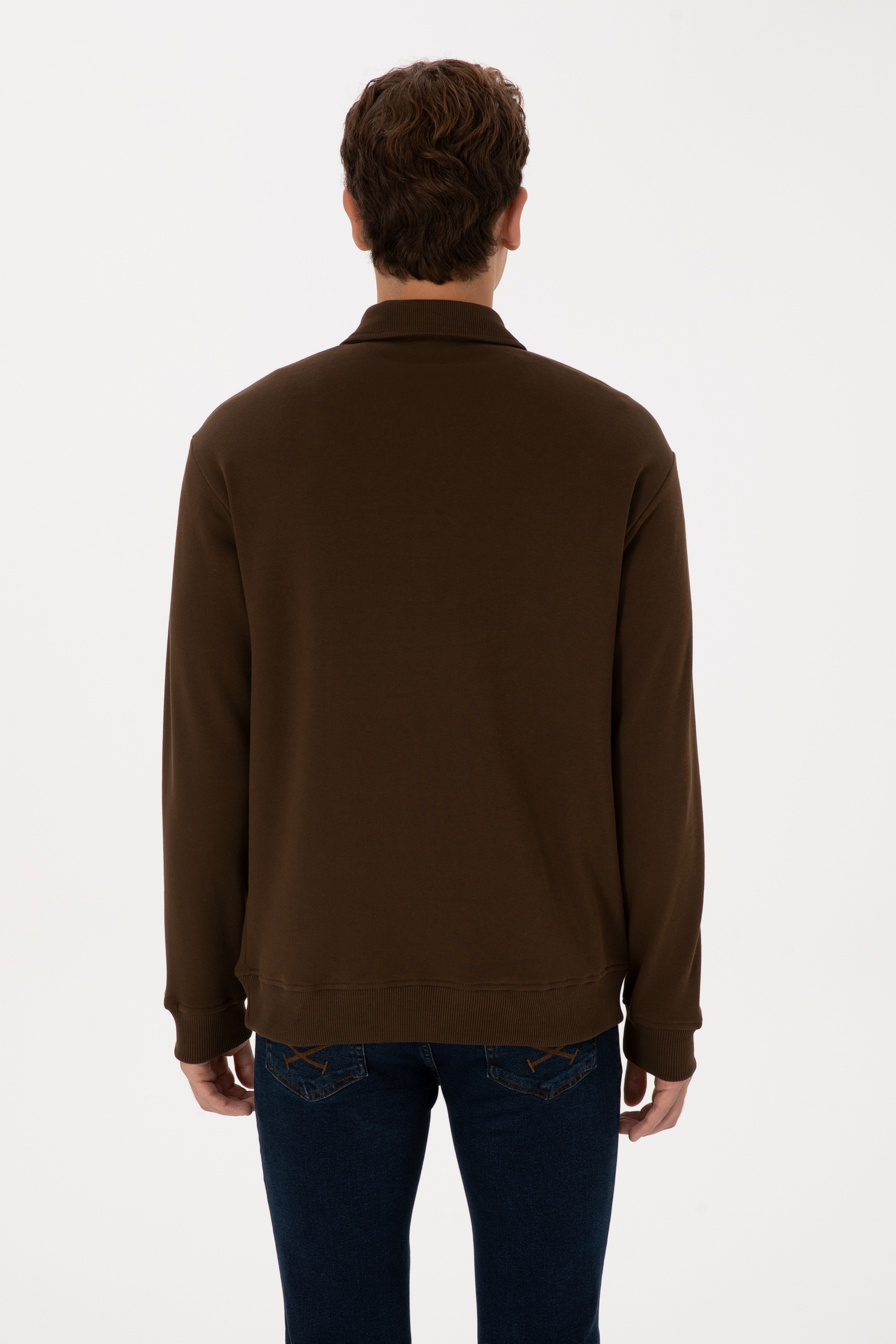 Erkek Regular Fit Yarım Fermuarlı Şardonlu Polo Yaka Kahverengi Basic Sweatshirt - Image 5