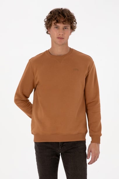 Erkek Comfort Fit Bisiklet Yaka Şardonlu Camel Basic Sweatshirt