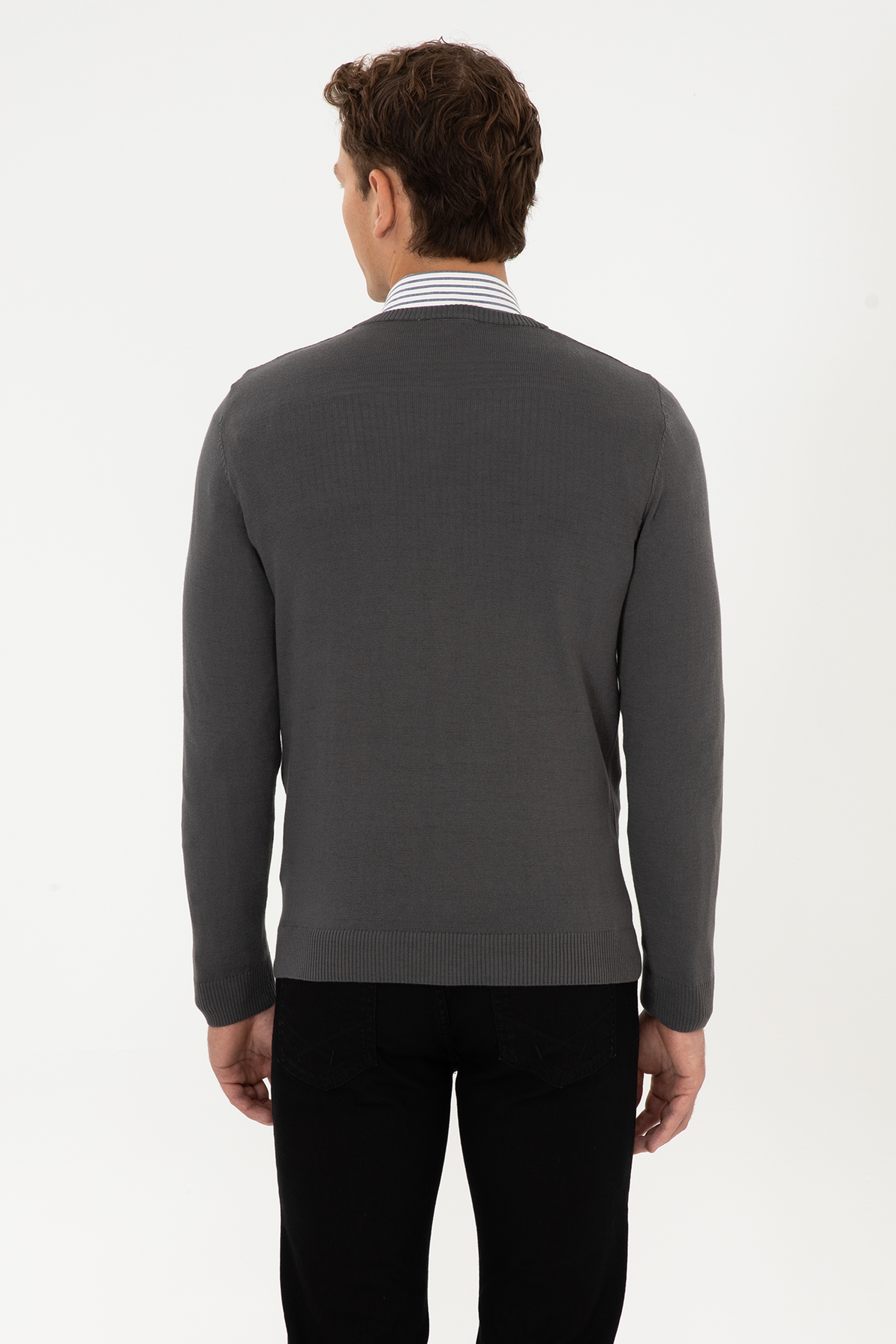 Erkek Slim Fit V Yaka Gri Basic Triko Kazak