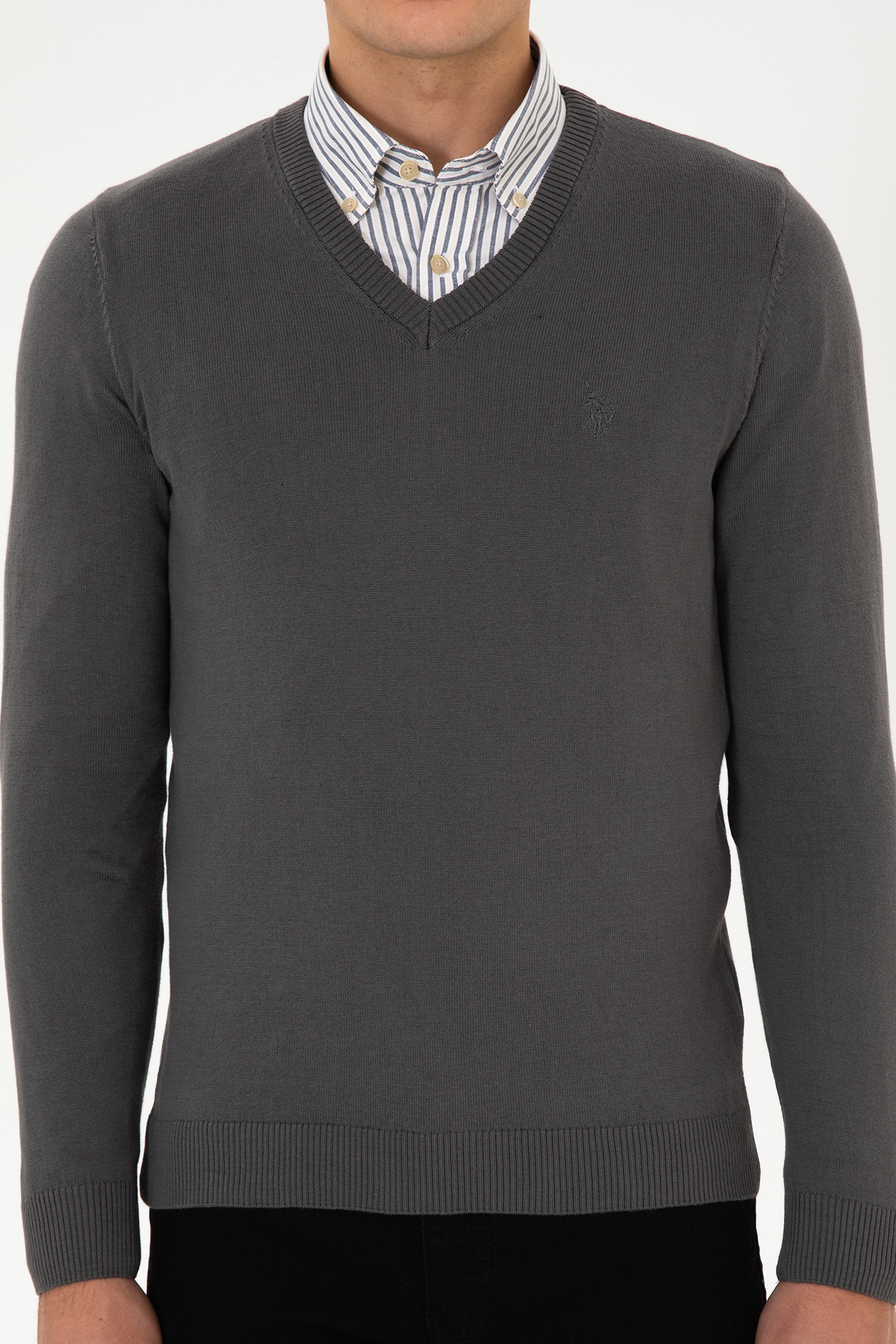 Erkek Slim Fit V Yaka Gri Basic Triko Kazak