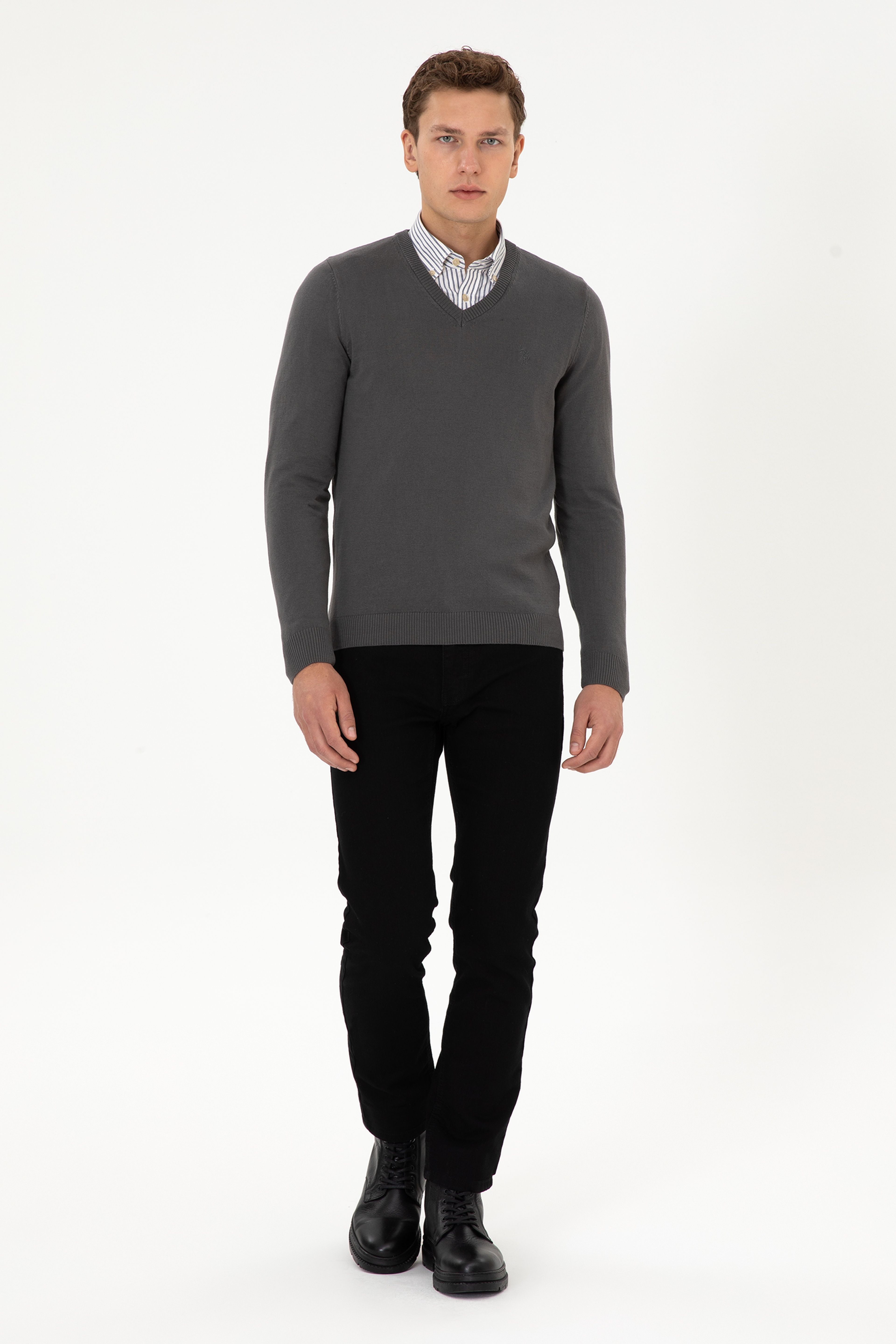 Erkek Slim Fit V Yaka Gri Basic Triko Kazak
