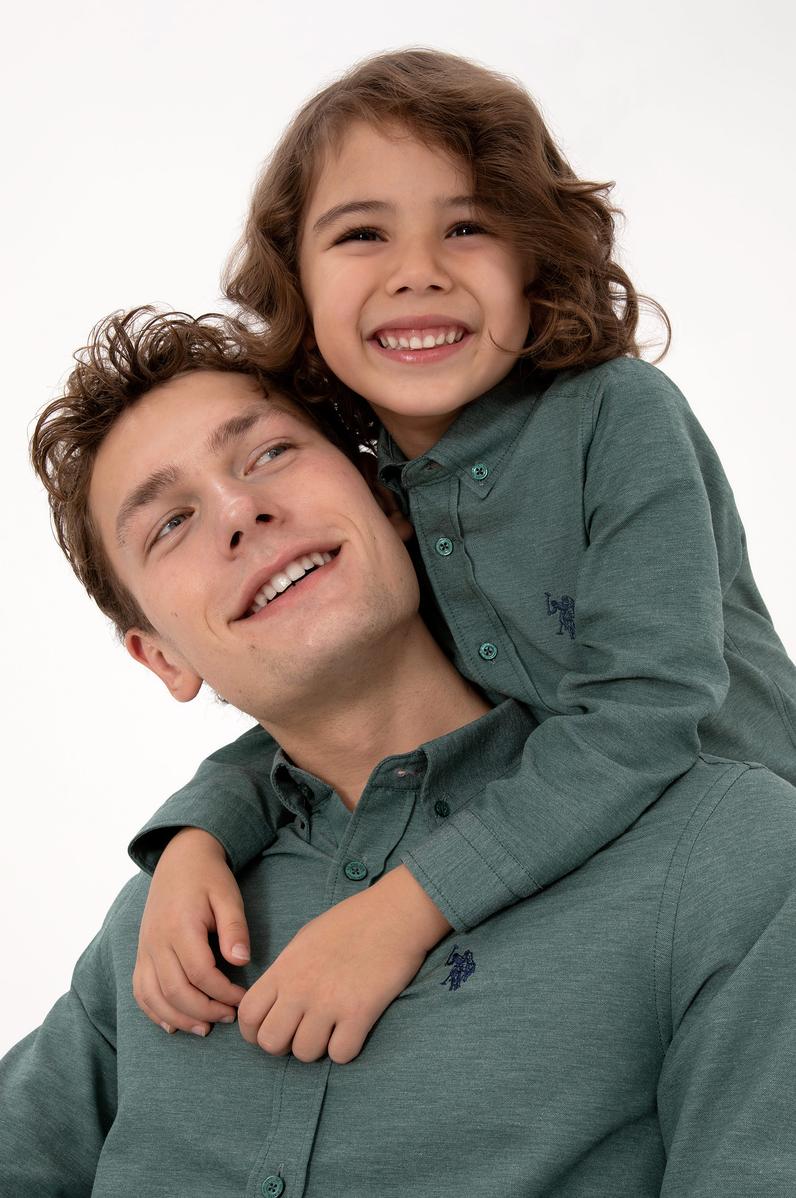 Erkek Çocuk Koyu Yeşil Uzun Kollu Basic Gömlek