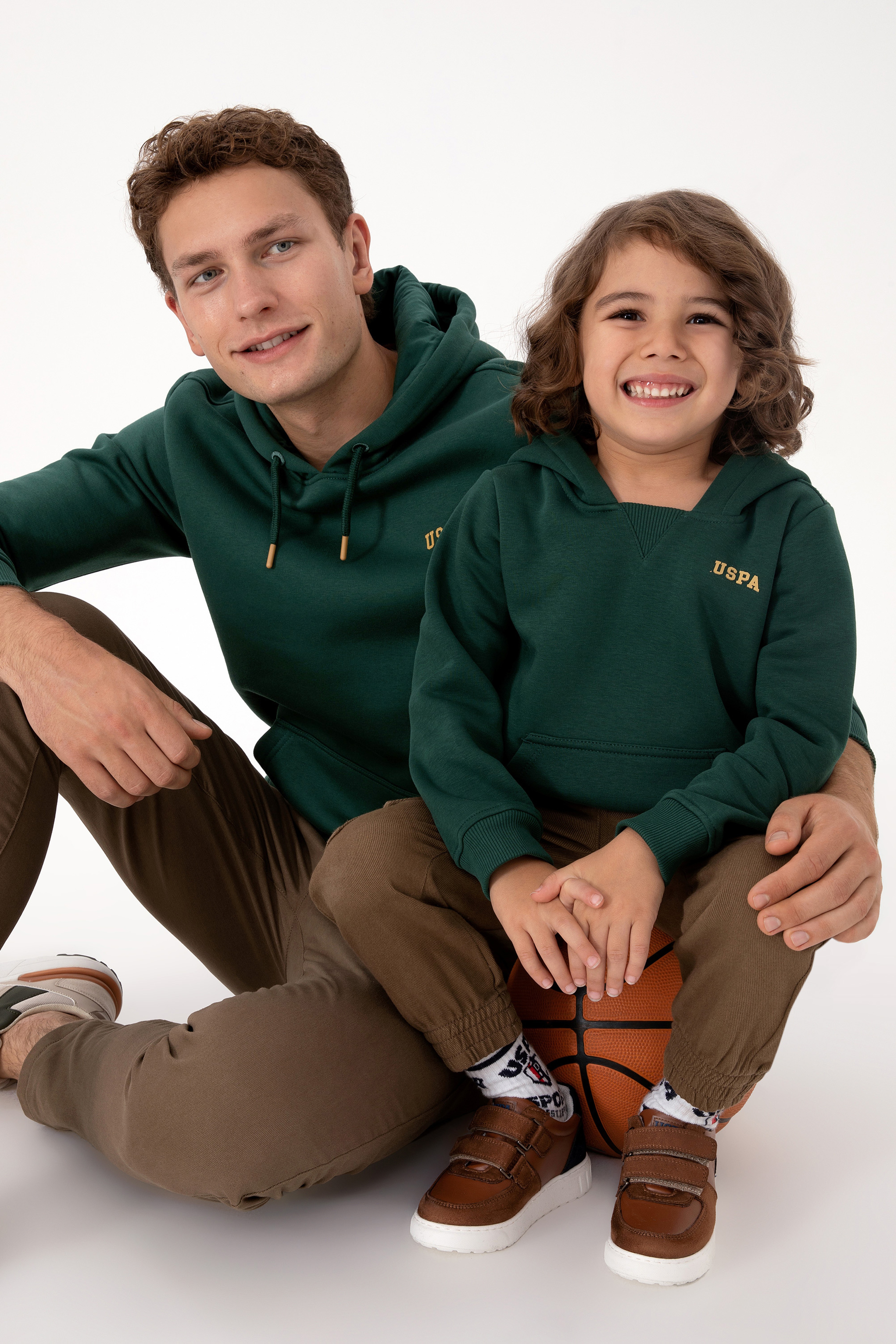 Erkek Çocuk Koyu Yeşil Basic Kapüşonlu Şardonlu Sweatshirt - Image 3