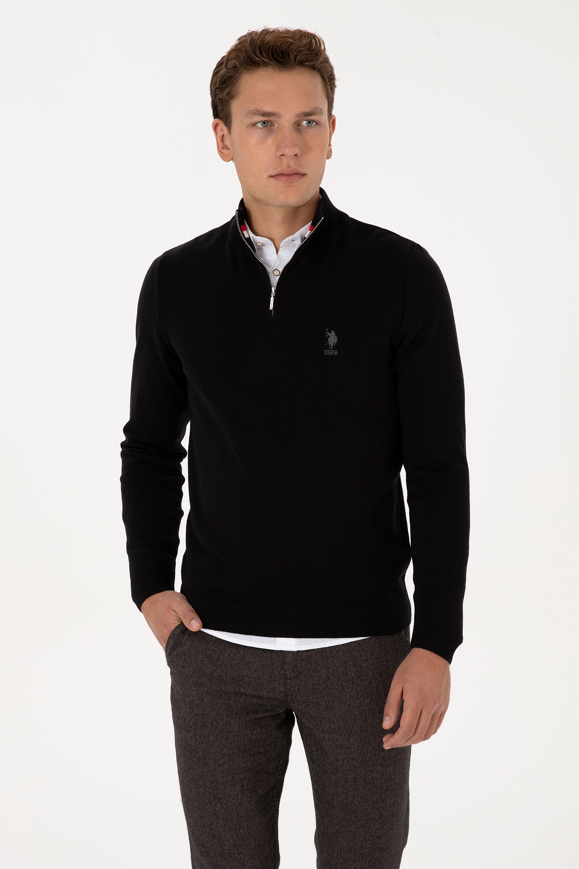 Erkek Slim Fit Yarım Fermuarlı Siyah Kazak