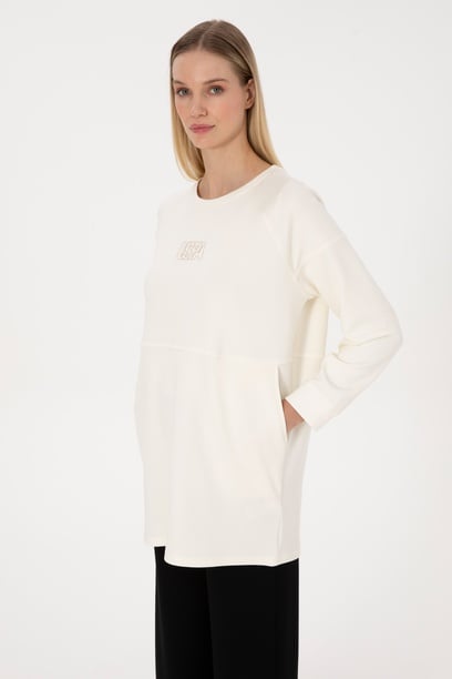 Kadın Krem Uzun Bisiklet Yaka Sweatshirt