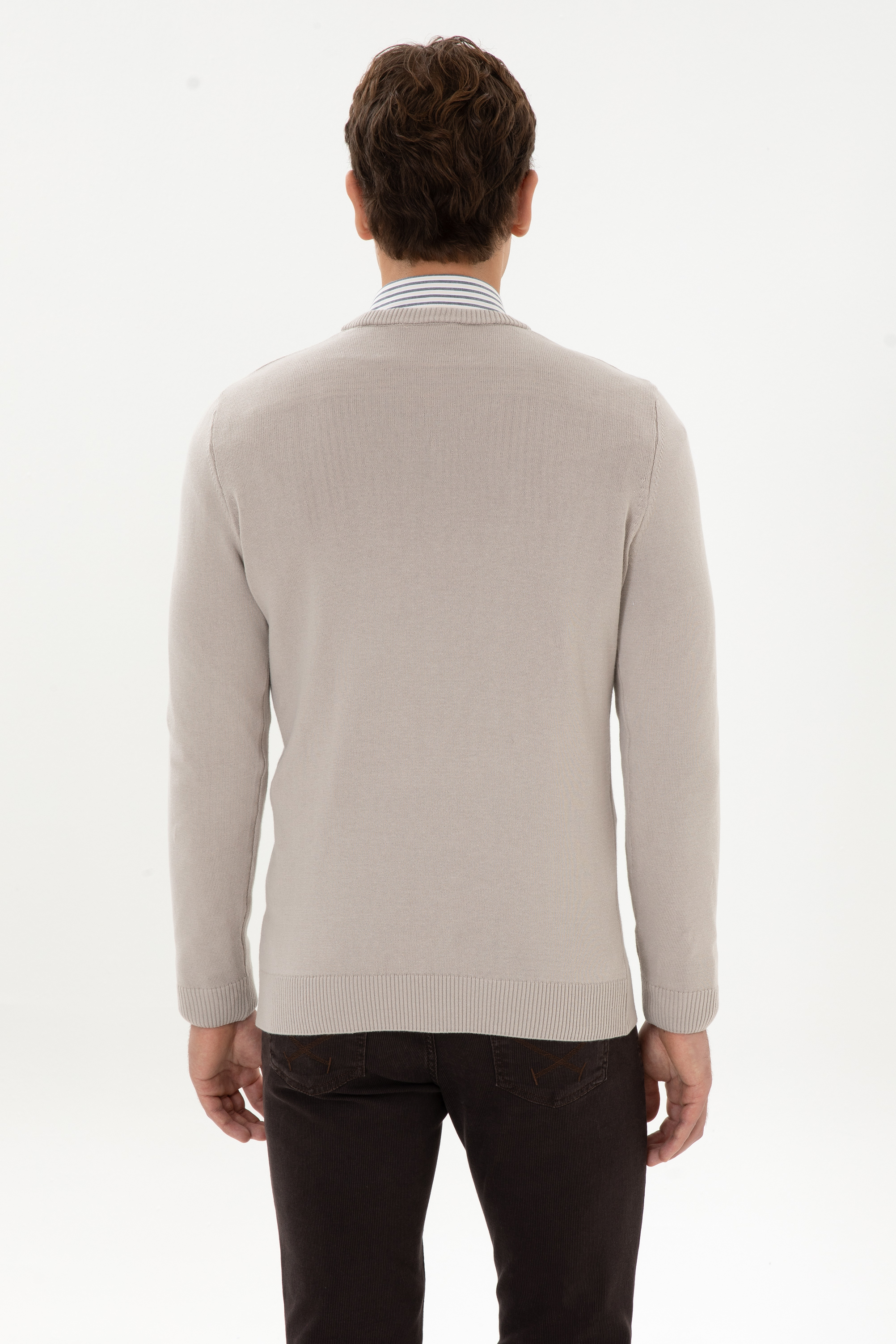 Erkek Slim Fit V Yaka Taş Basic Kazak - Image 5