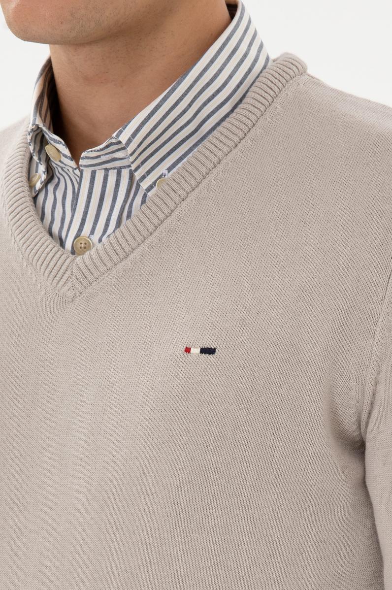 Erkek Slim Fit V Yaka Taş Basic Kazak