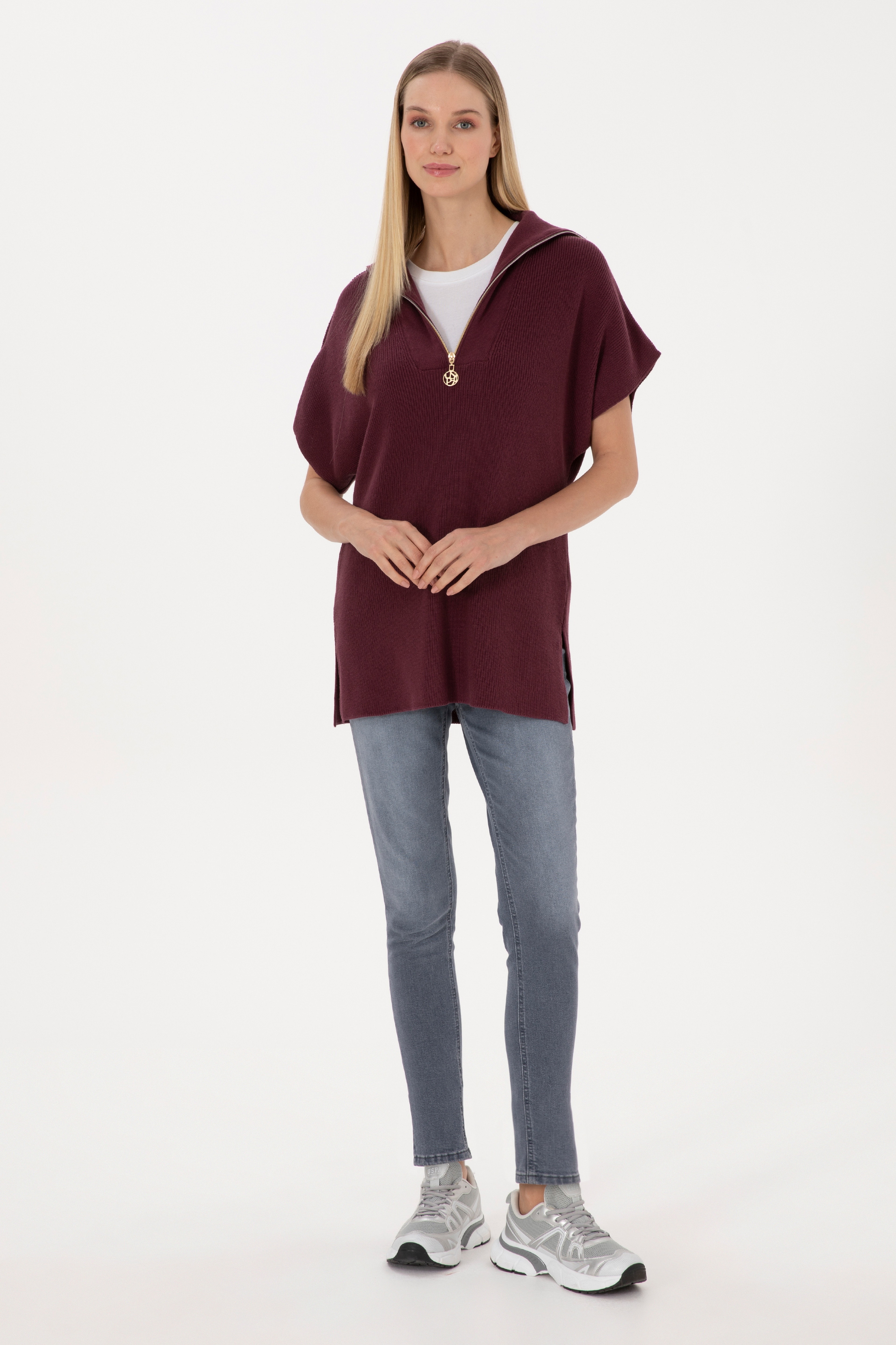 Kadın Bordo V Yaka Fermuarlı Süveter - Image 4