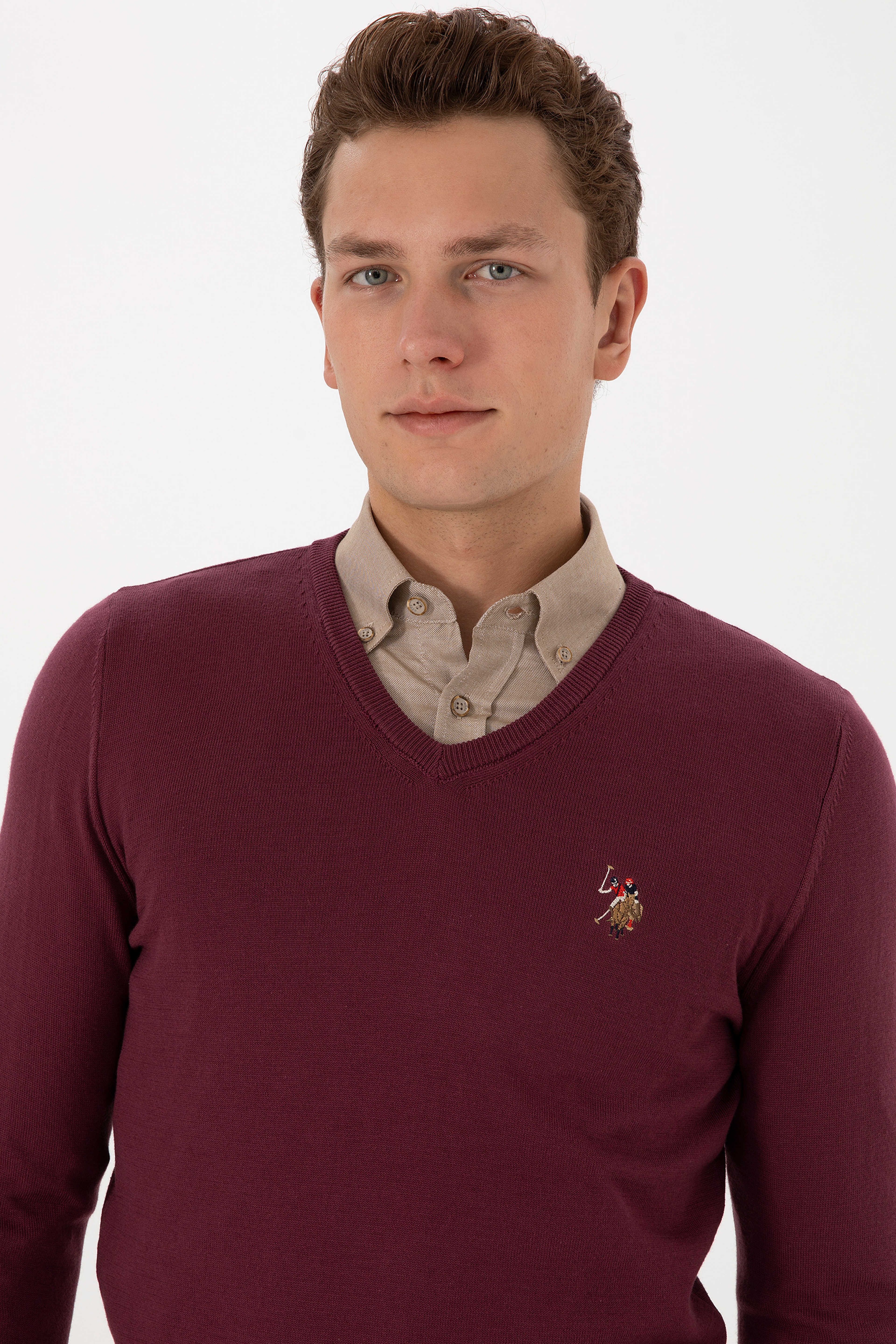 Erkek Slim Fit V Yaka Bordo Basic Kazak - Image 2