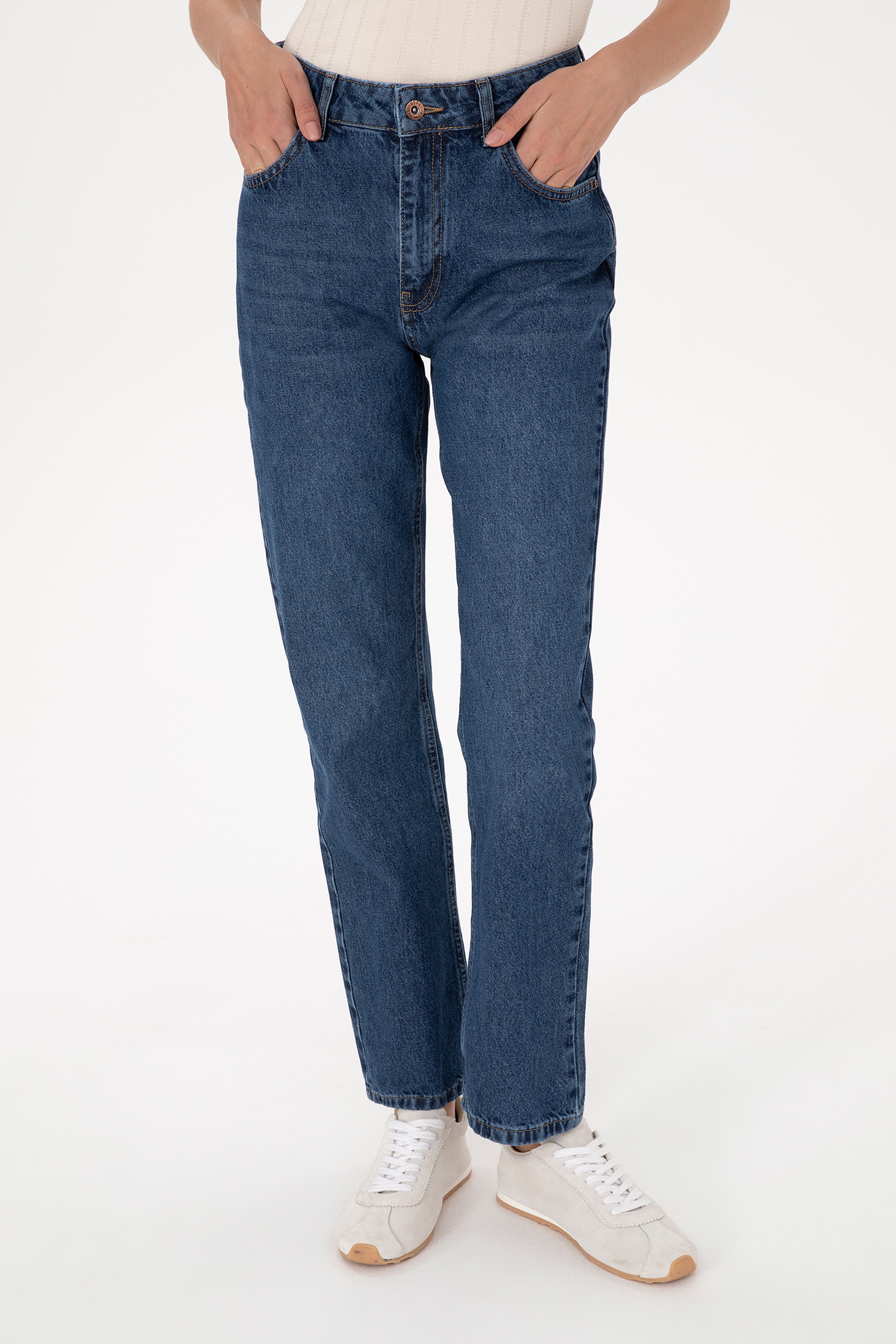 Kadın Mavi Jean Straight Fit Pantolon - Image 2