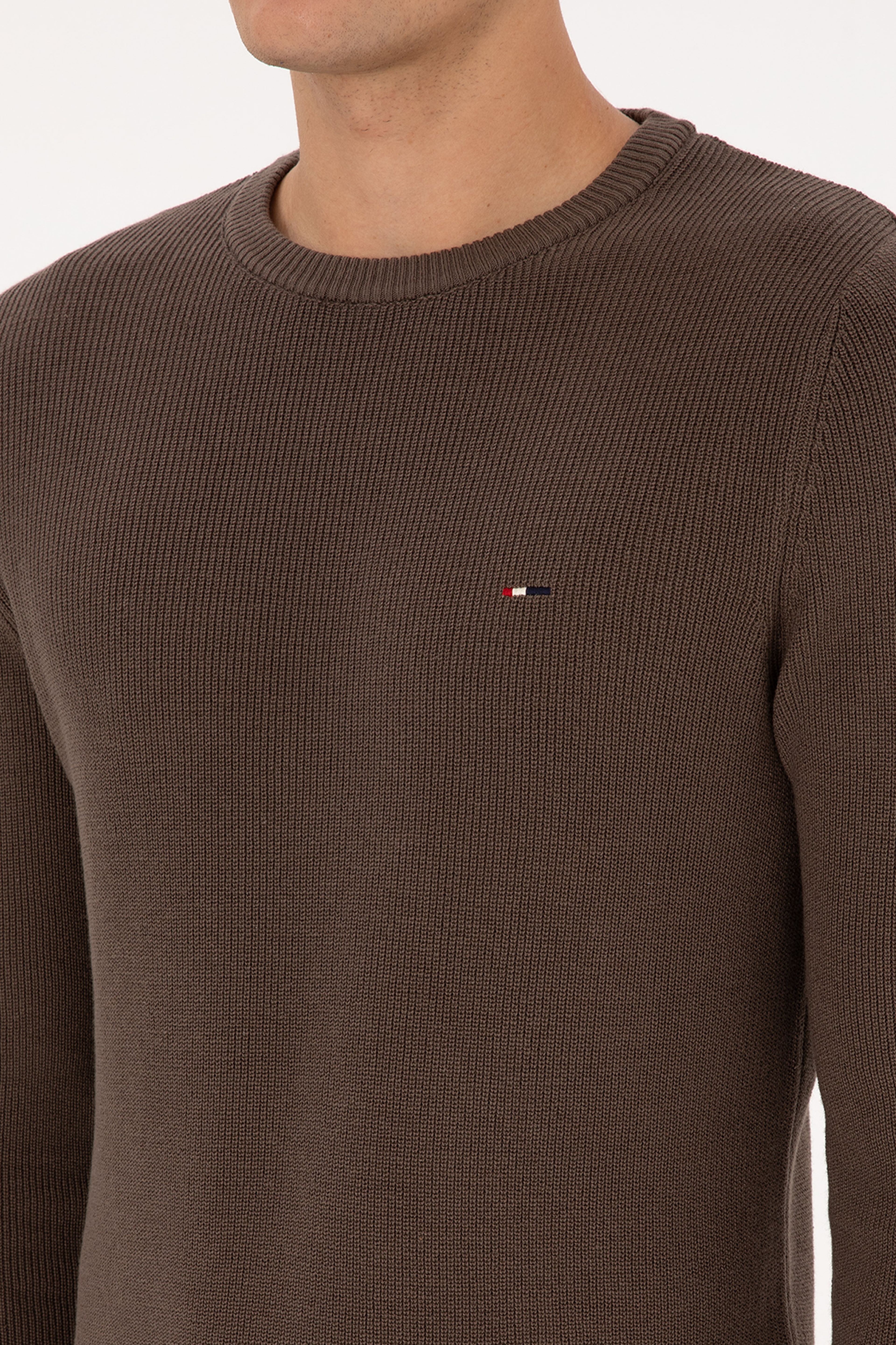 Erkek Slim Fit Bisiklet Yaka Vizon Basic Kazak