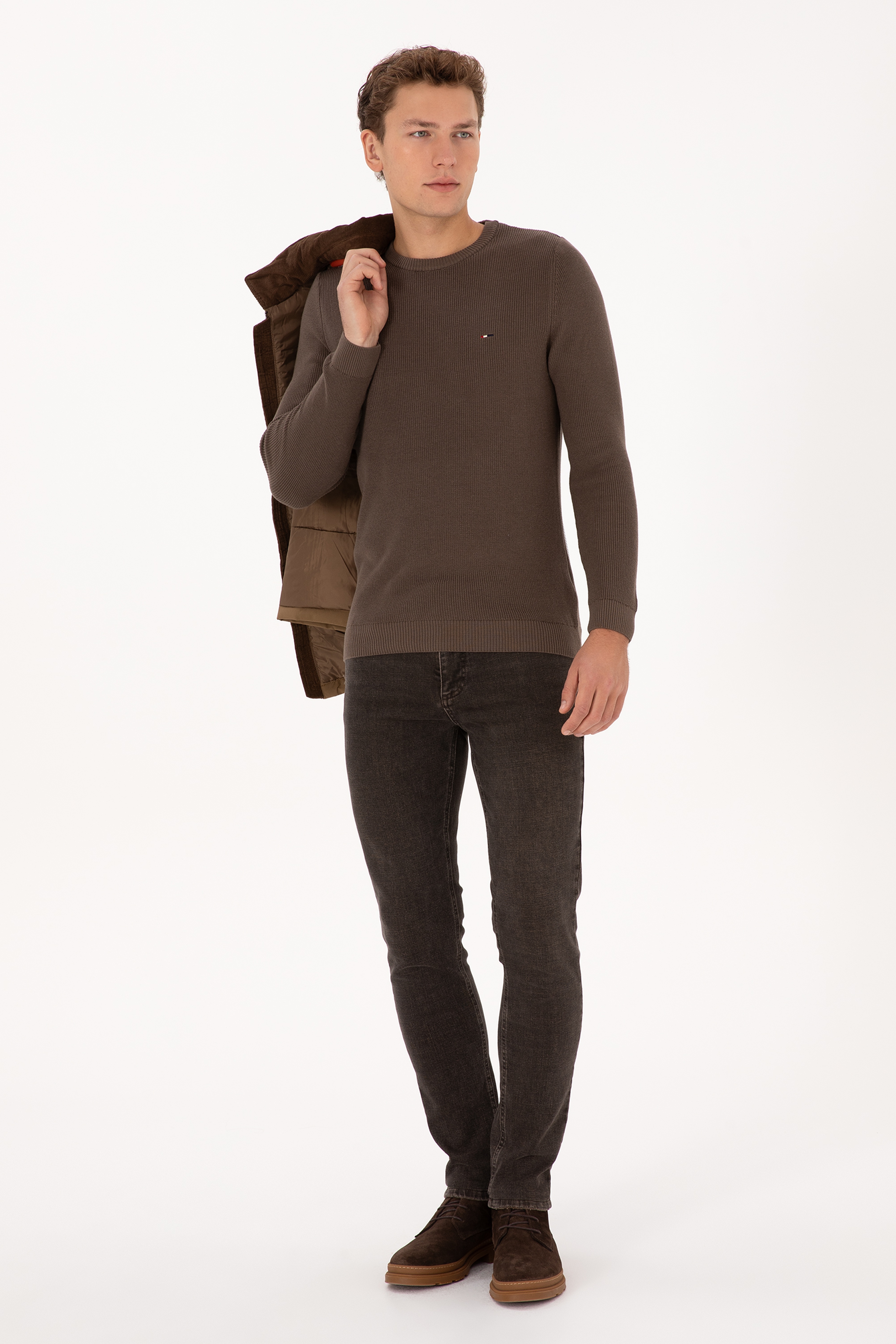 Erkek Slim Fit Bisiklet Yaka Vizon Basic Kazak - Image 4