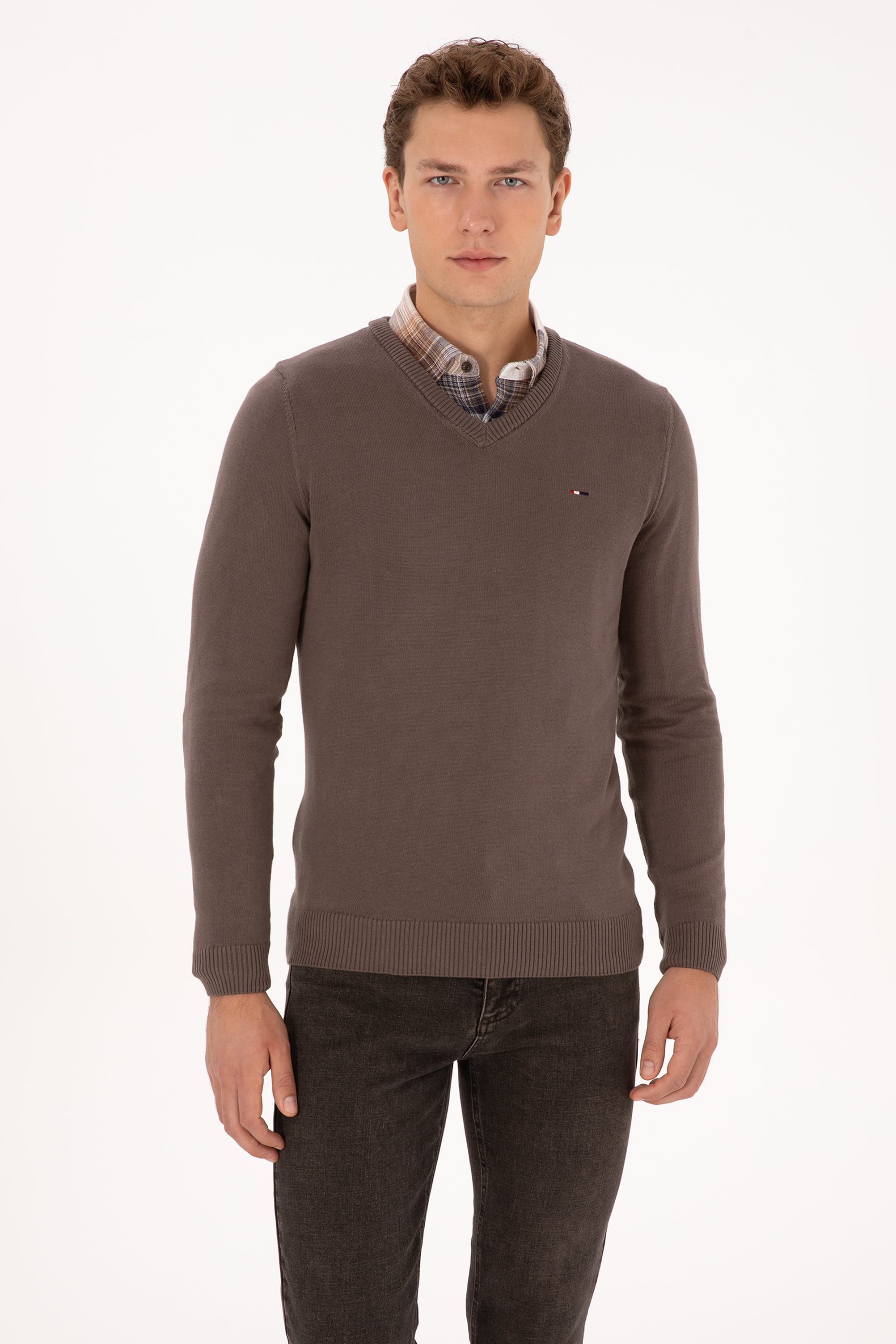 Erkek Slim Fit V Yaka Vizon Basic Kazak - Image 3