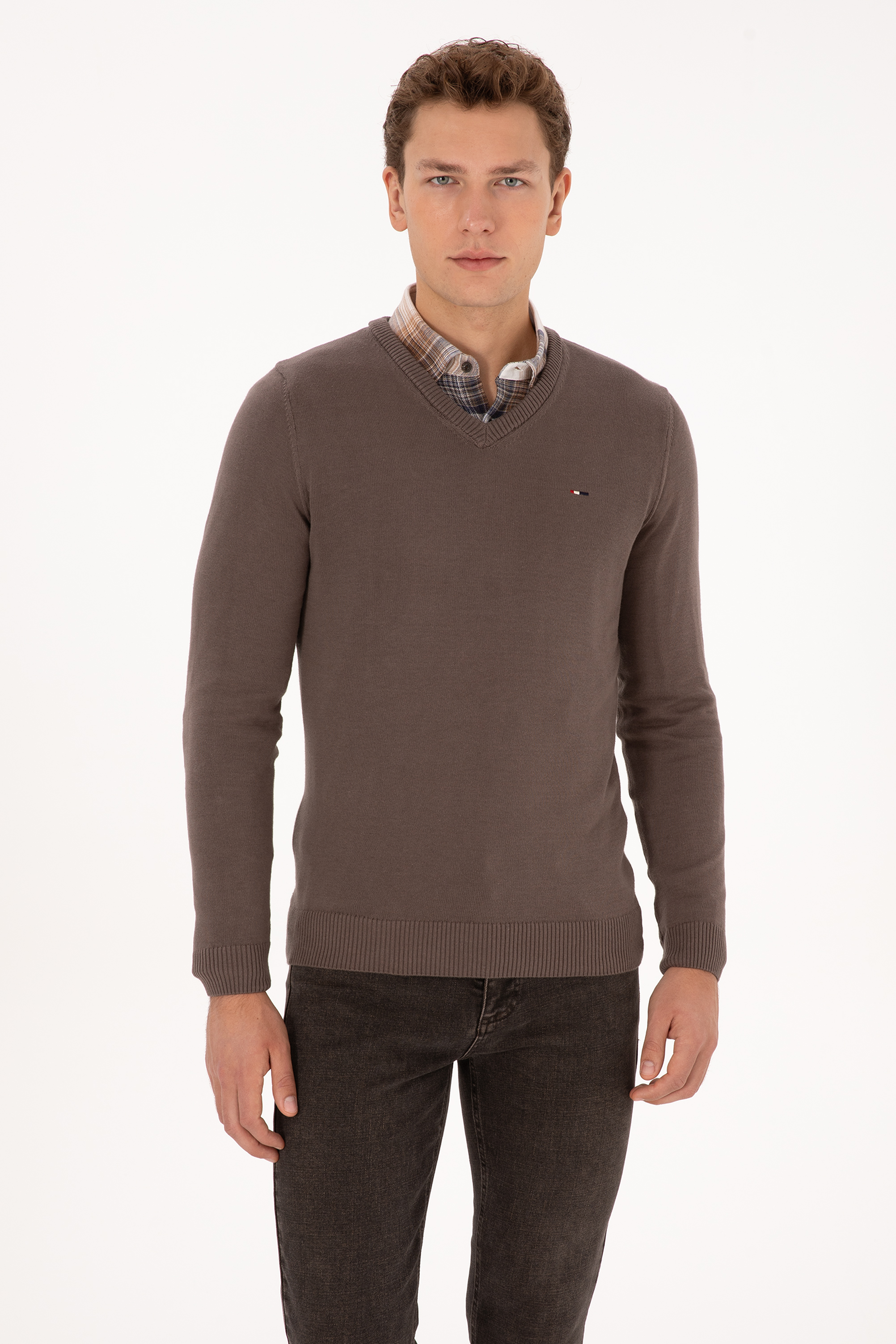 Erkek Slim Fit V Yaka Vizon Basic Kazak