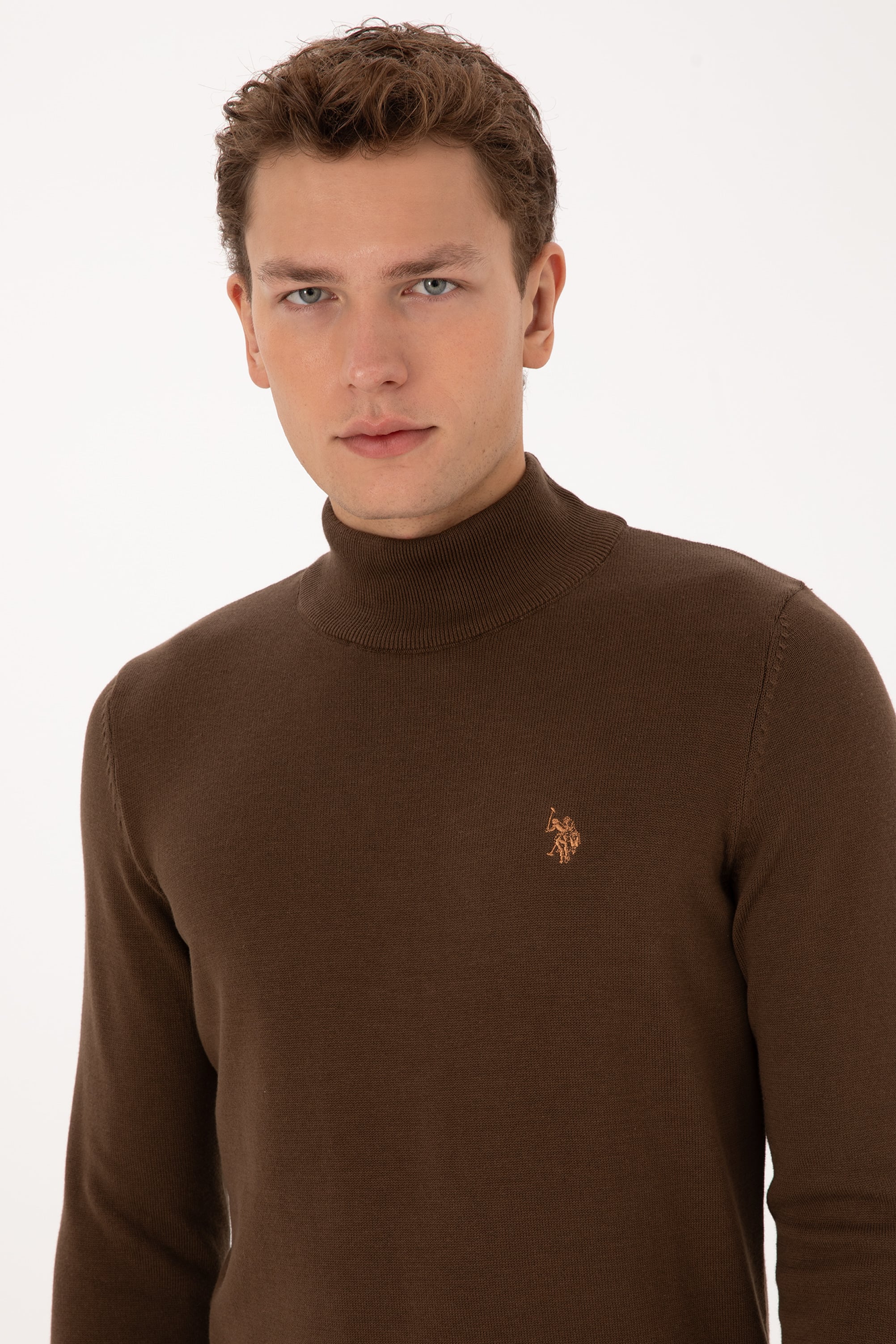 Erkek Slim Fit Boğazlı Kahverengi Basic Kazak