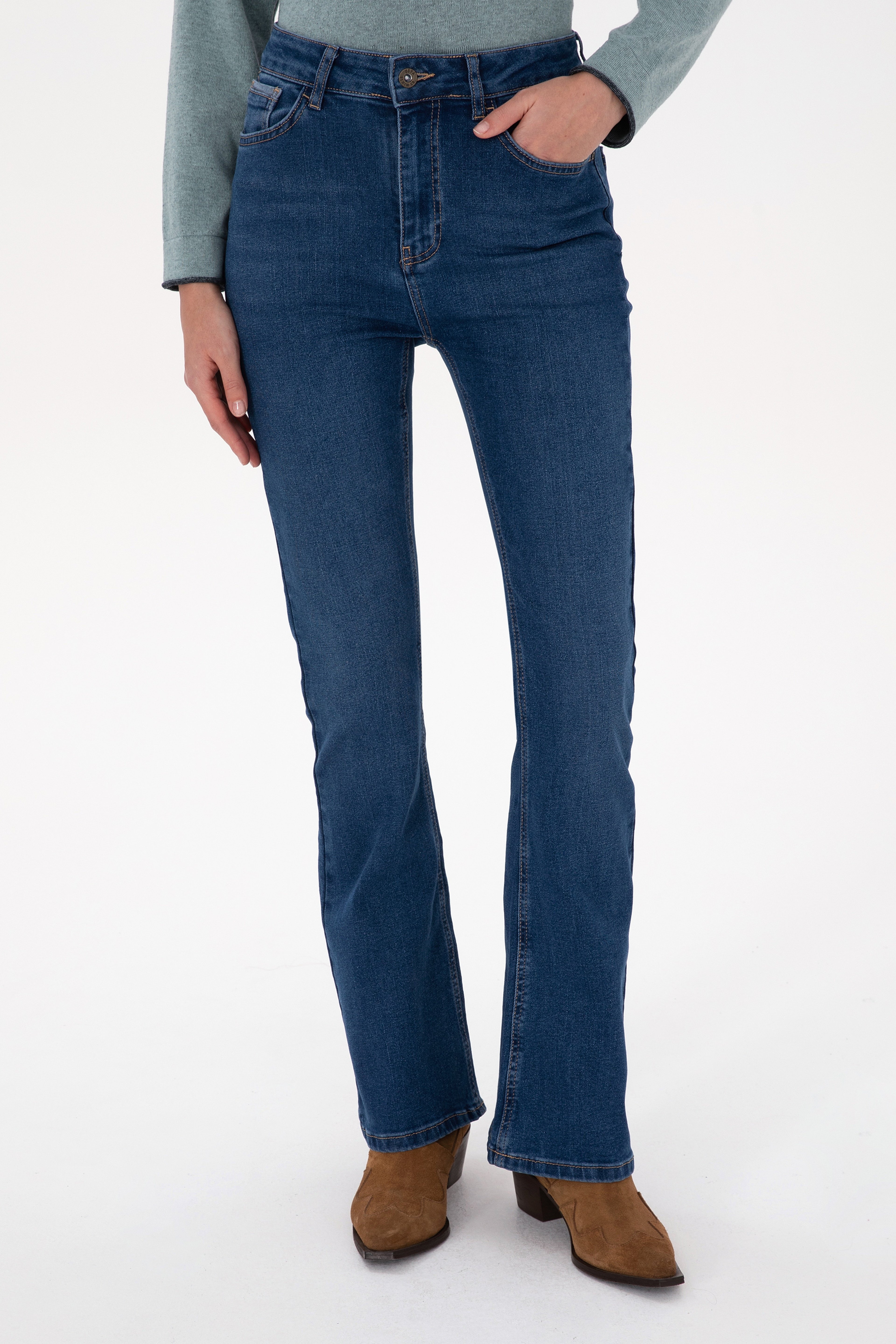 Kadın Mavi Slim Flare Fit Jean Pantolon - Image 2