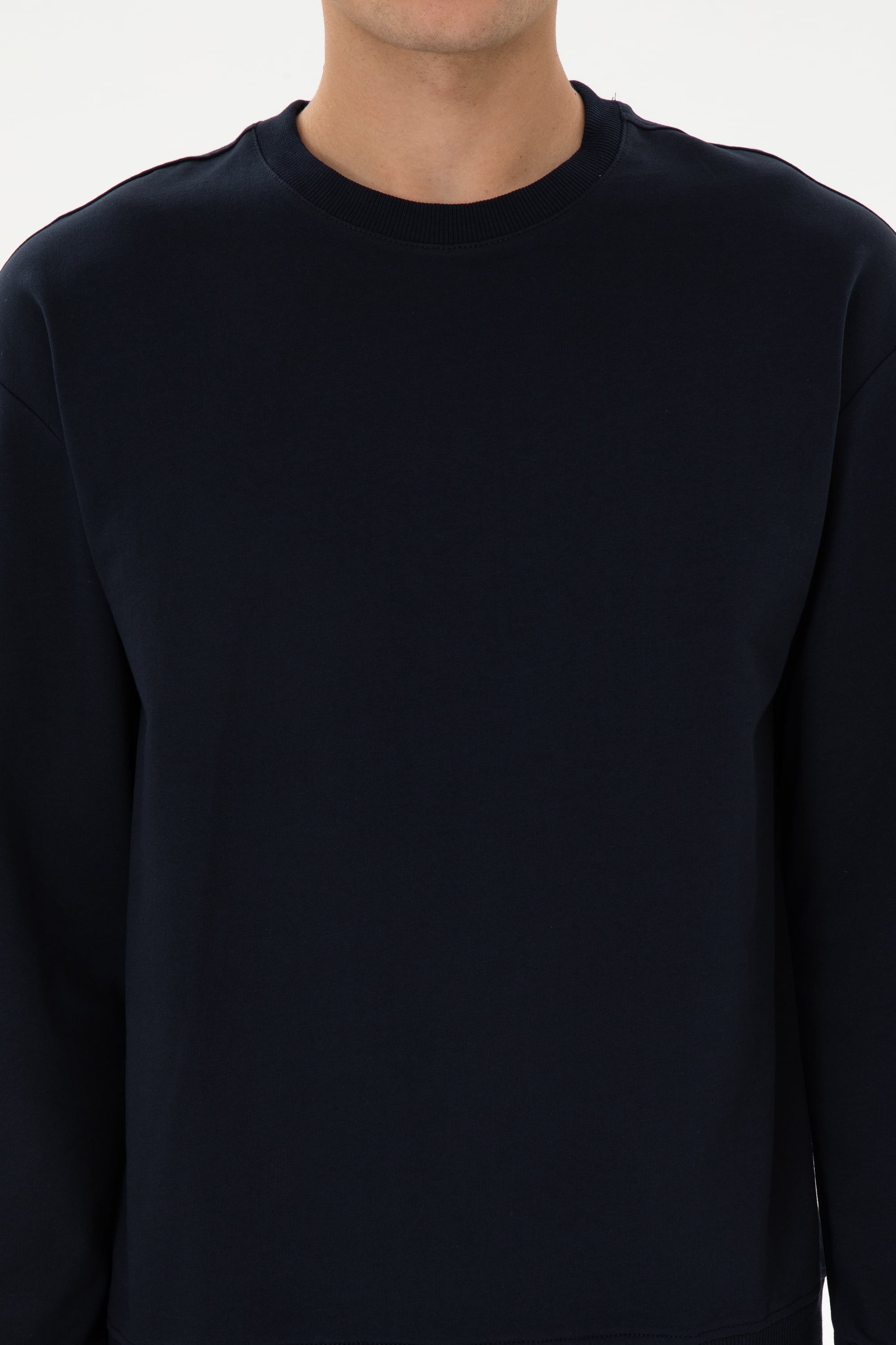 Erkek Comfort Fit Bisiklet Yaka Lacivert İnce Sweatshirt