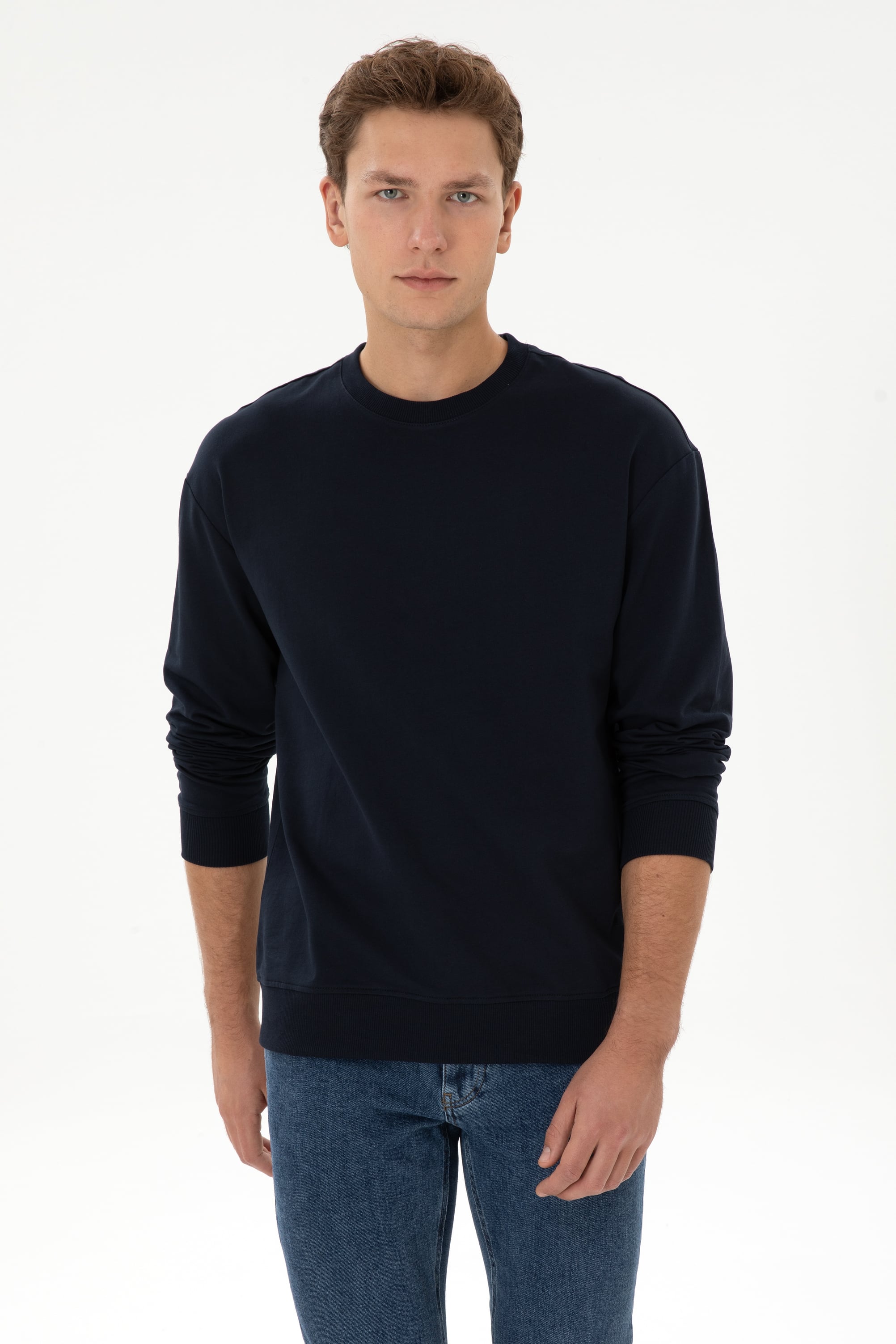Erkek Comfort Fit Bisiklet Yaka Lacivert İnce Sweatshirt - Image 1