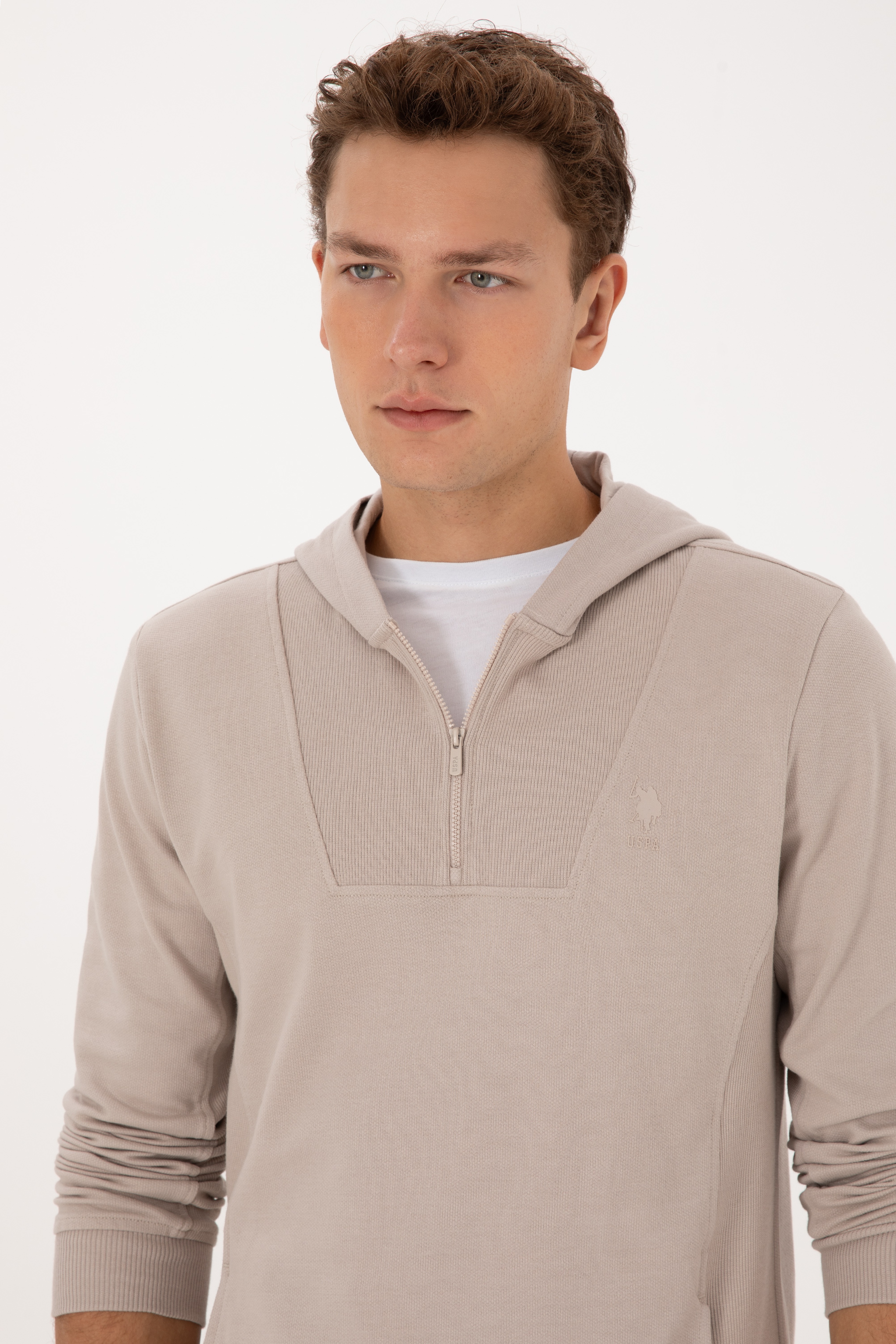 Erkek Regular Fit Yarım Fermuarlı Kapüşonlu Taş Sweatshirt - Image 2