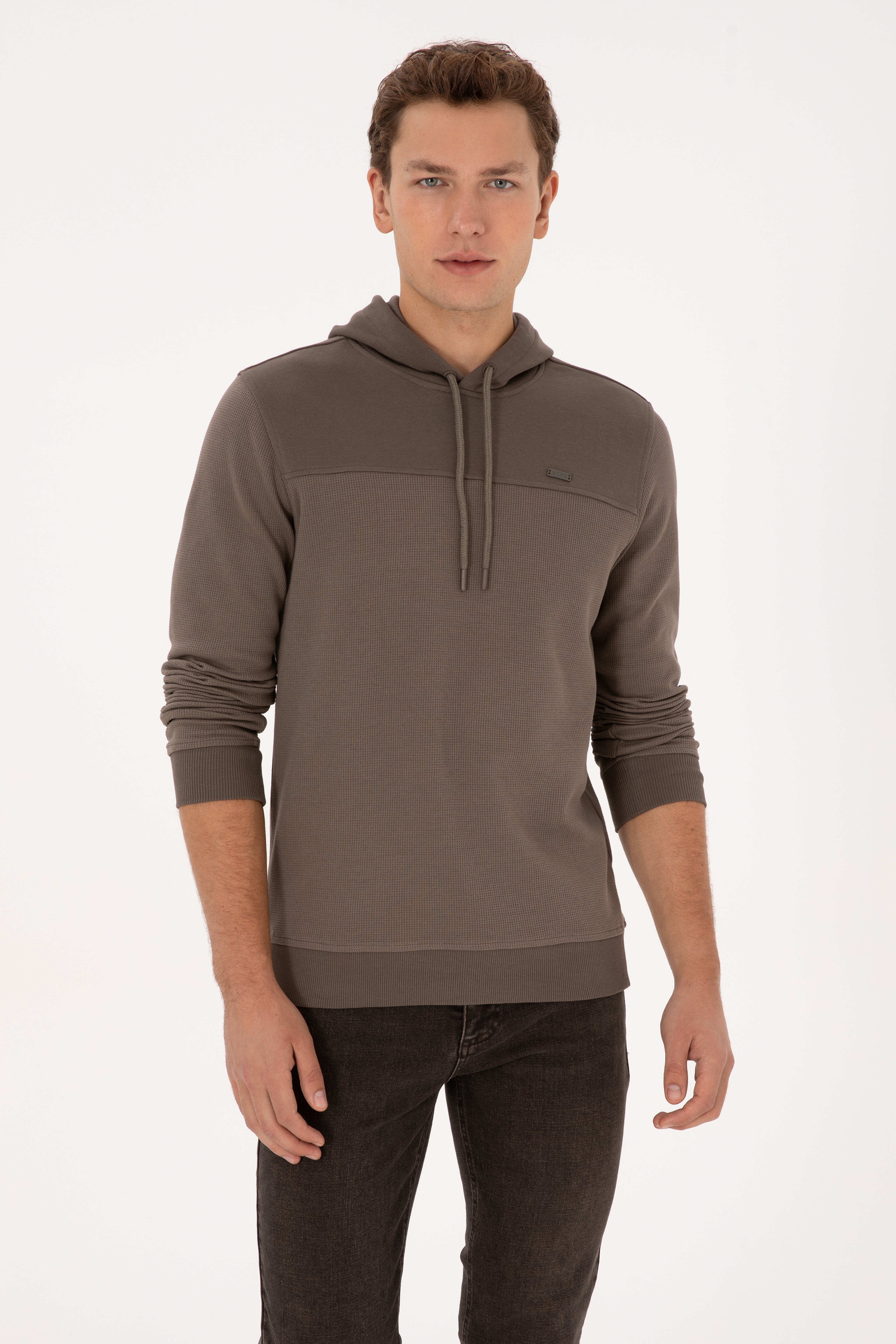 Erkek Regular Fit Kapüşonlu Petek Dokulu Vizon Sweatshirt - Image 1