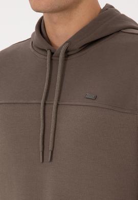 Erkek Regular Fit Kapüşonlu Petek Dokulu Vizon Sweatshirt - 50315526011