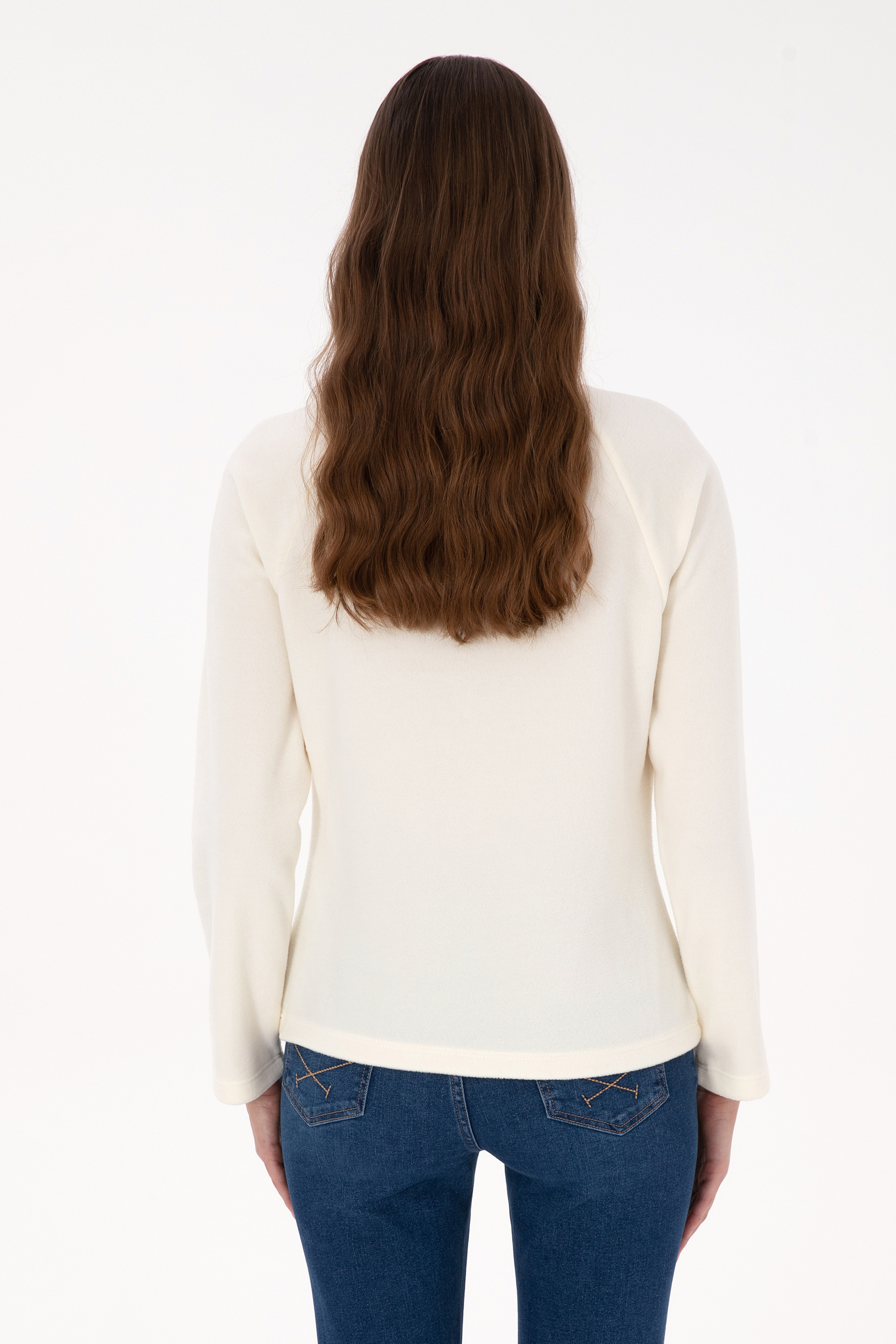 Kadın Krem Fermuarlı Dik Yaka Polar Sweatshirt - Image 5
