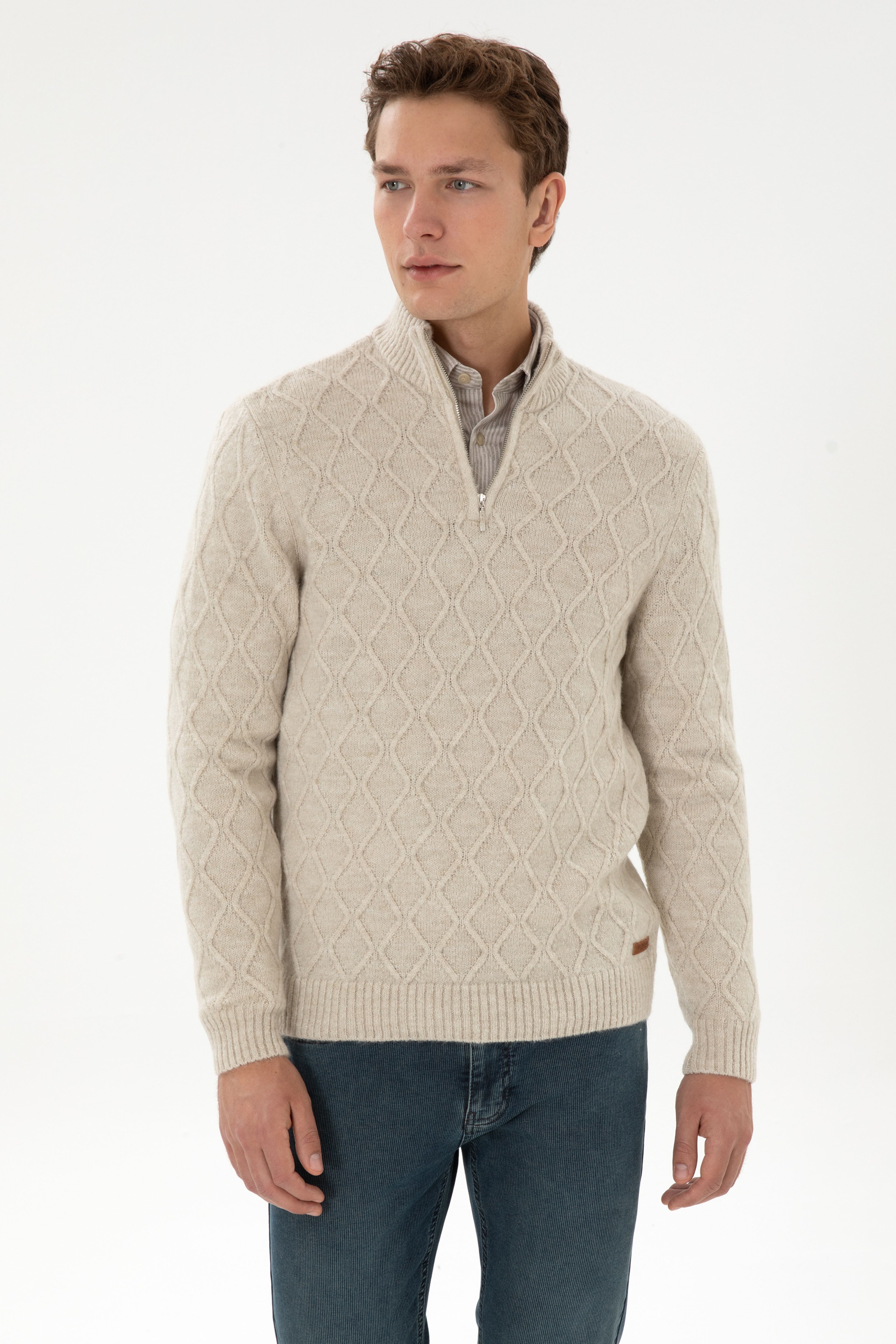 Erkek Regular Fit Yarım Fermuarlı Desenli Taş Kazak