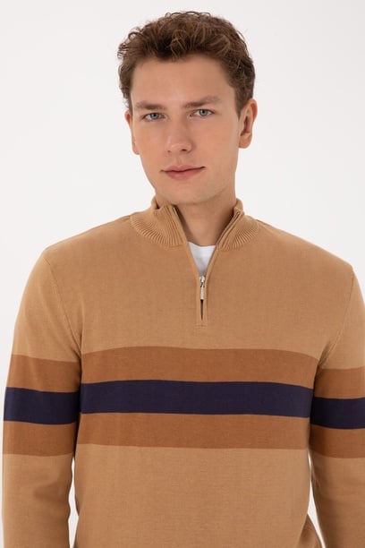 Erkek Regular Fit Yarım Fermuarlı Camel Kazak