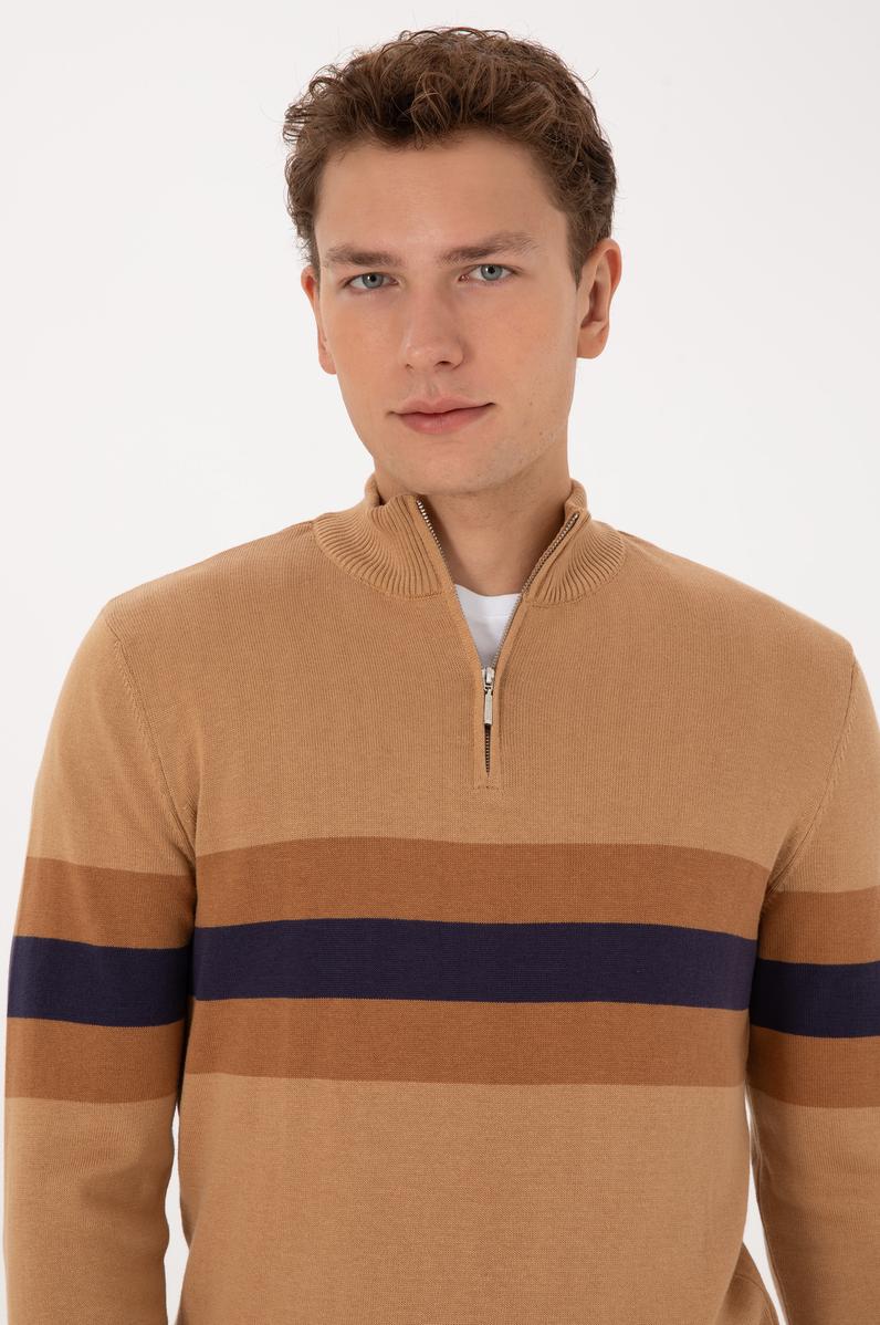 Erkek Regular Fit Yarım Fermuarlı Camel Kazak