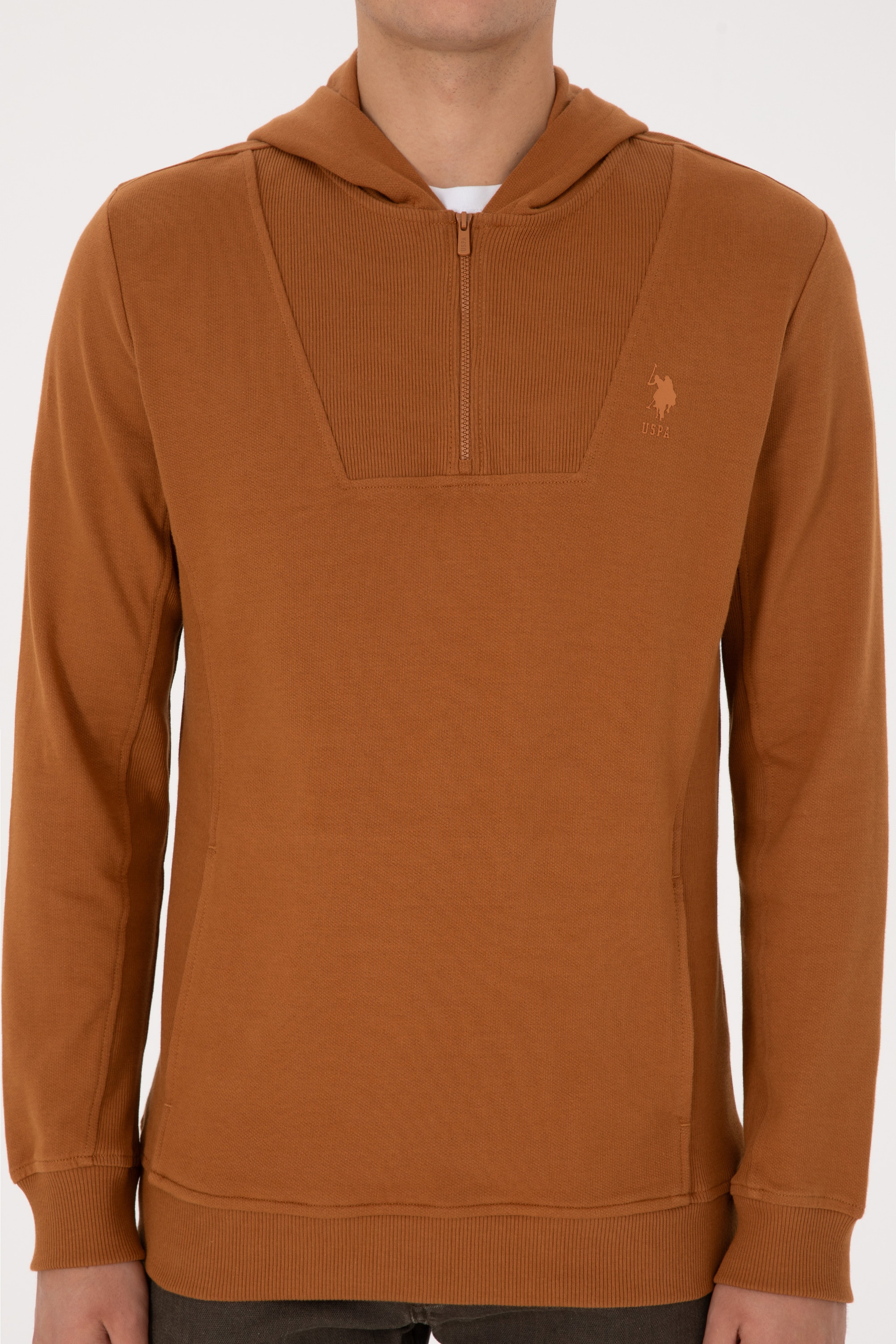 Erkek Regular Fit Yarım Fermuarlı Kapüşonlu Camel Sweatshirt - Image 6