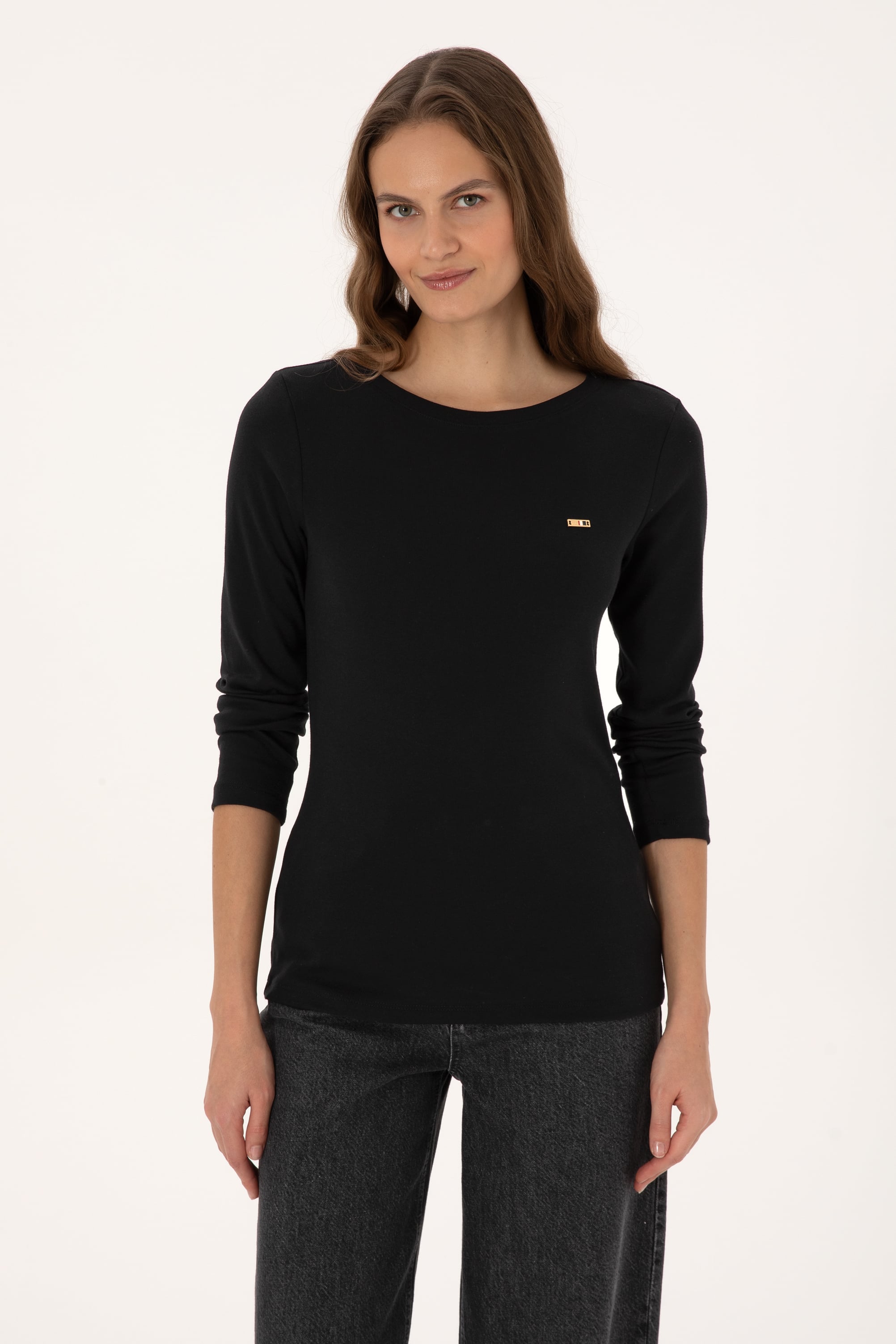 Kadın Siyah Slim Bisiklet Yaka Basic Sweatshırt