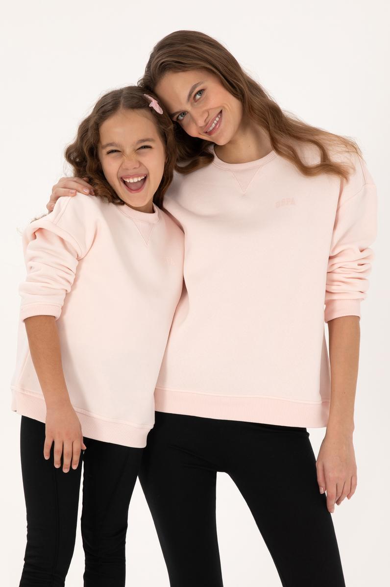 Kadın Açık Pembe Şardonlu Bisiklet Yaka Basic Sweatshırt