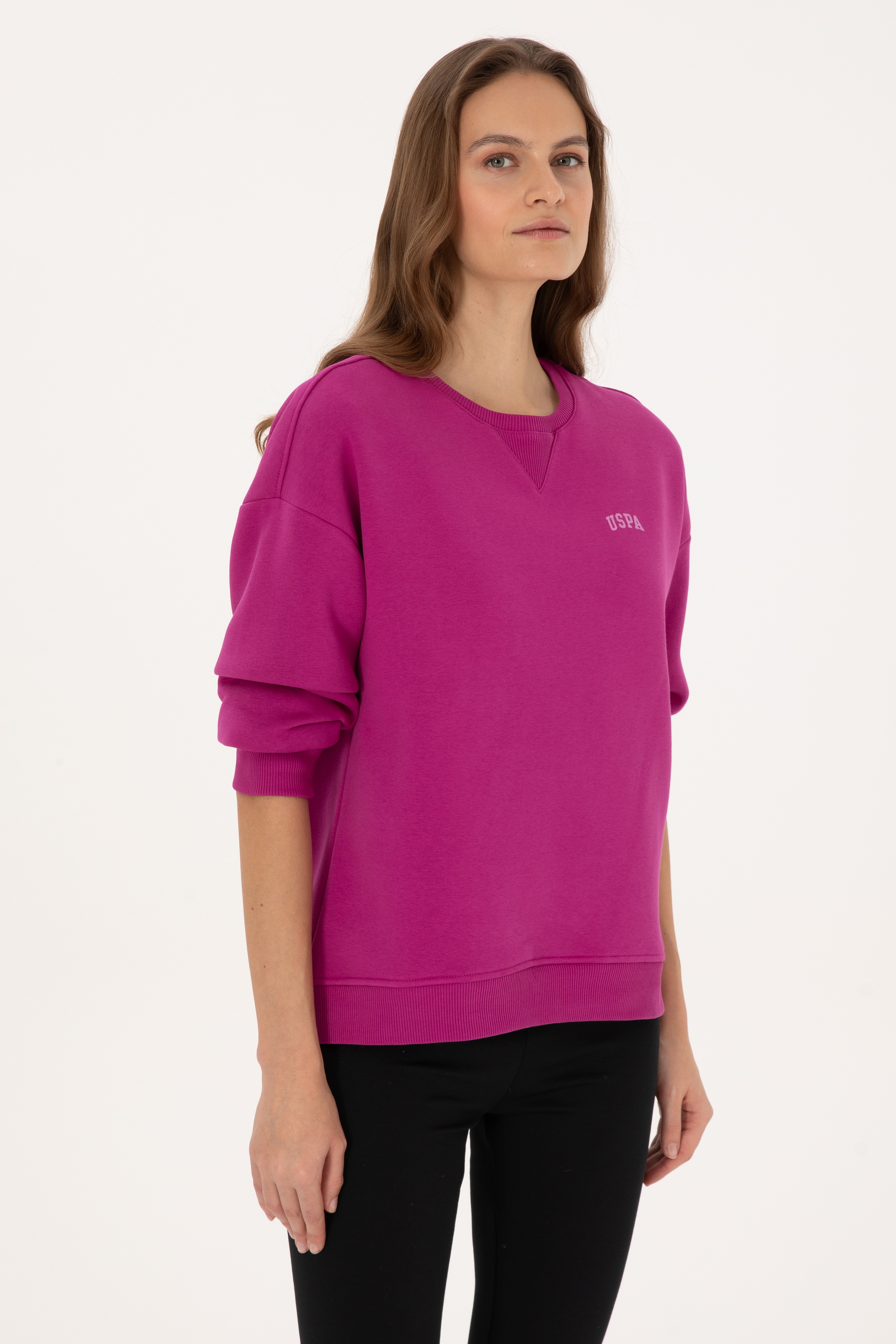 Kadın Fuşya Şardonlu Bisiklet Yaka Basic Sweatshırt - Image 1