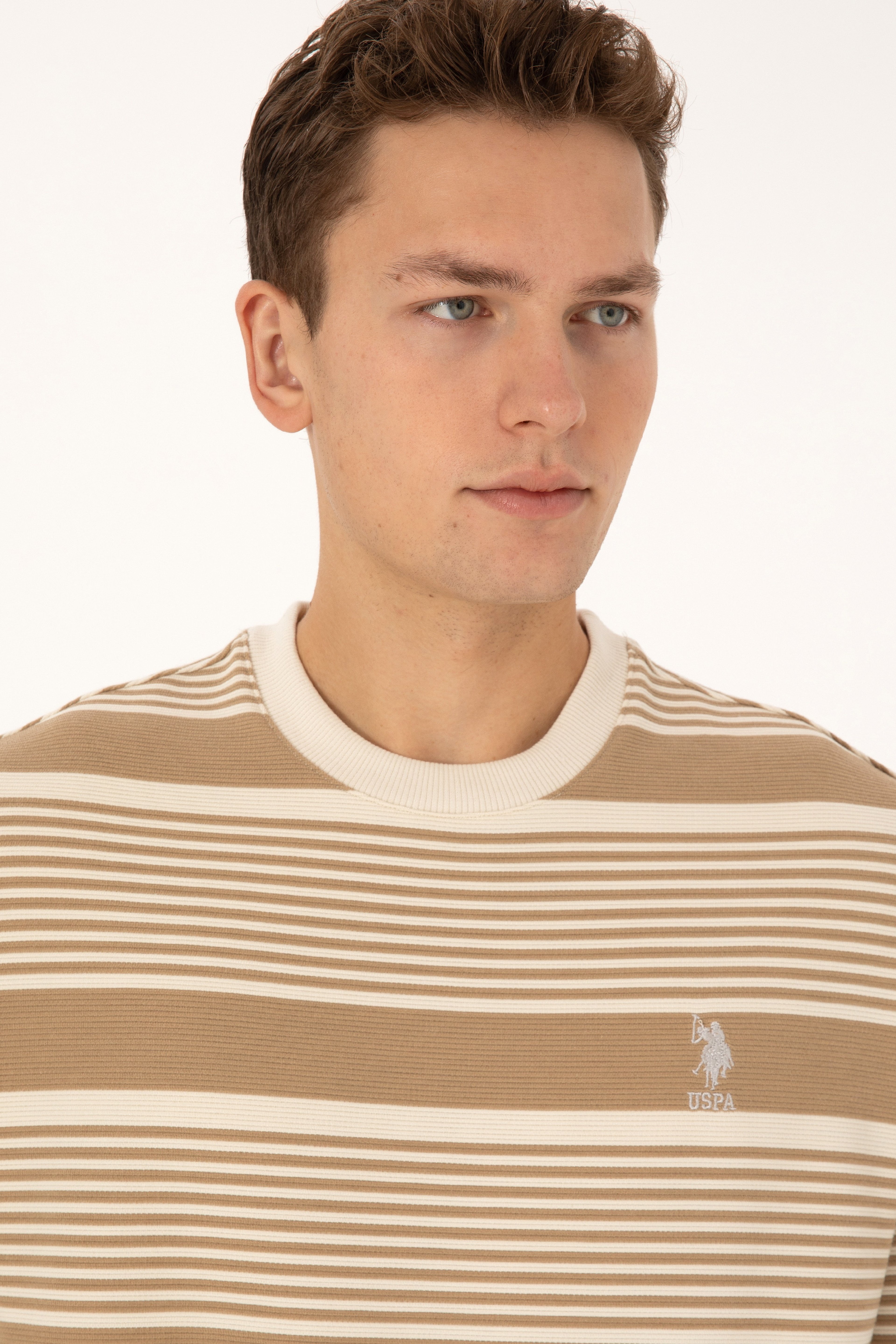 Erkek Comfort Fit Bisiklet Yaka Krem Sweatshirt - Image 2