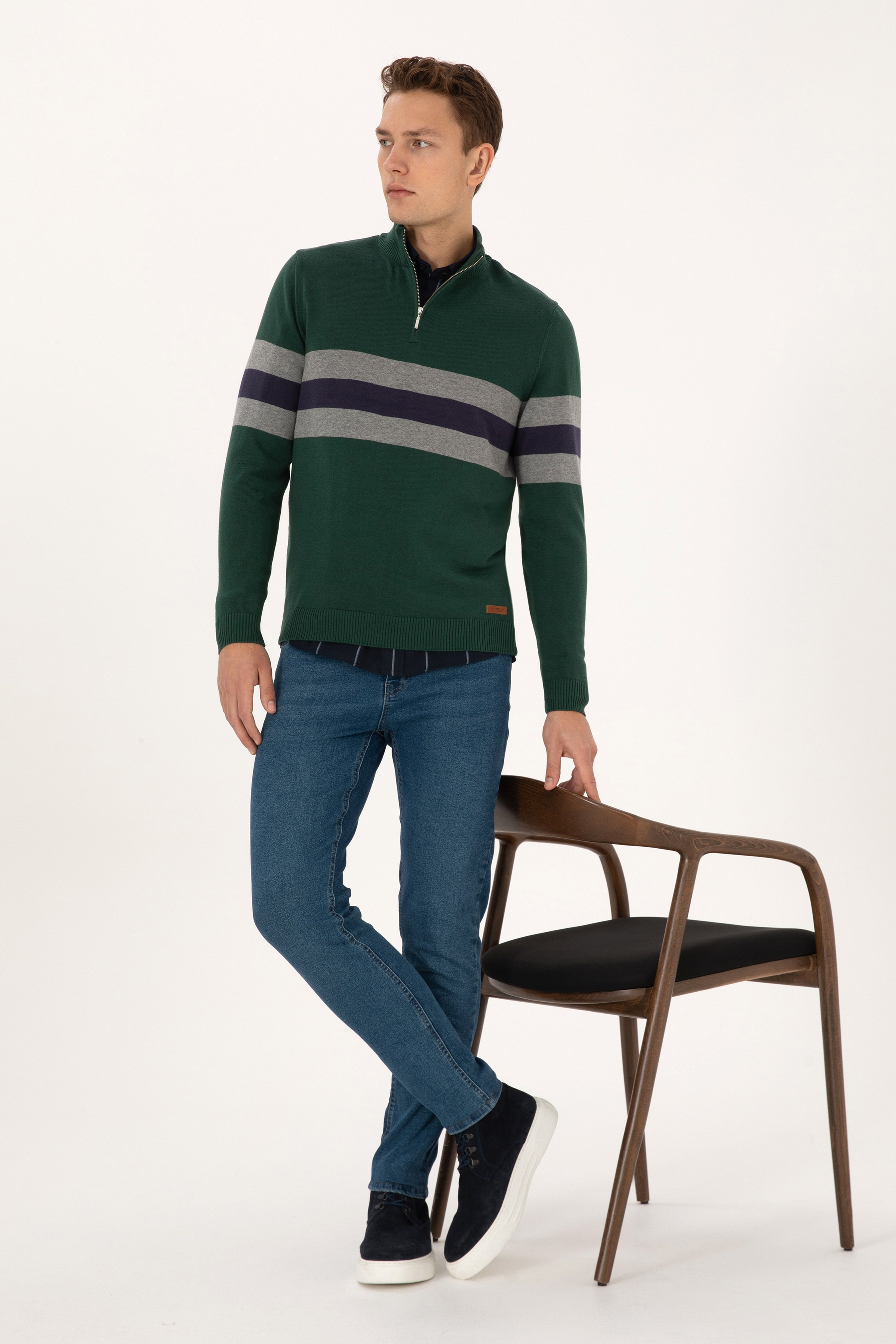 Erkek Regular Fit Yarım Fermuarlı Koyu Yeşil Kazak - Image 4