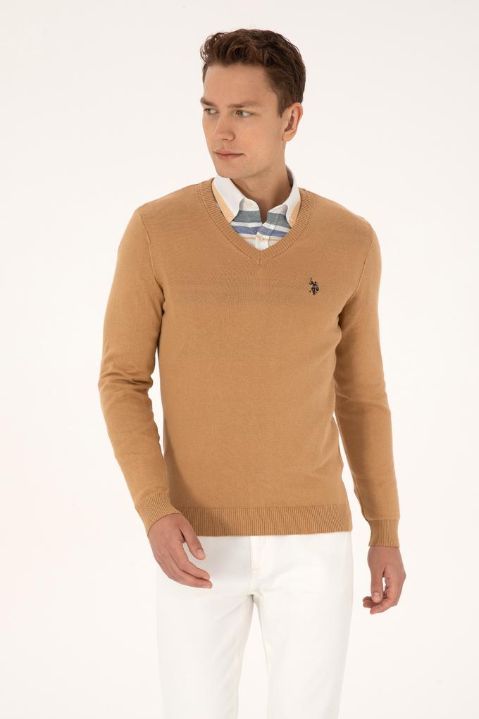 Erkek Slim Fit V Yaka Camel Basic Triko Kazak