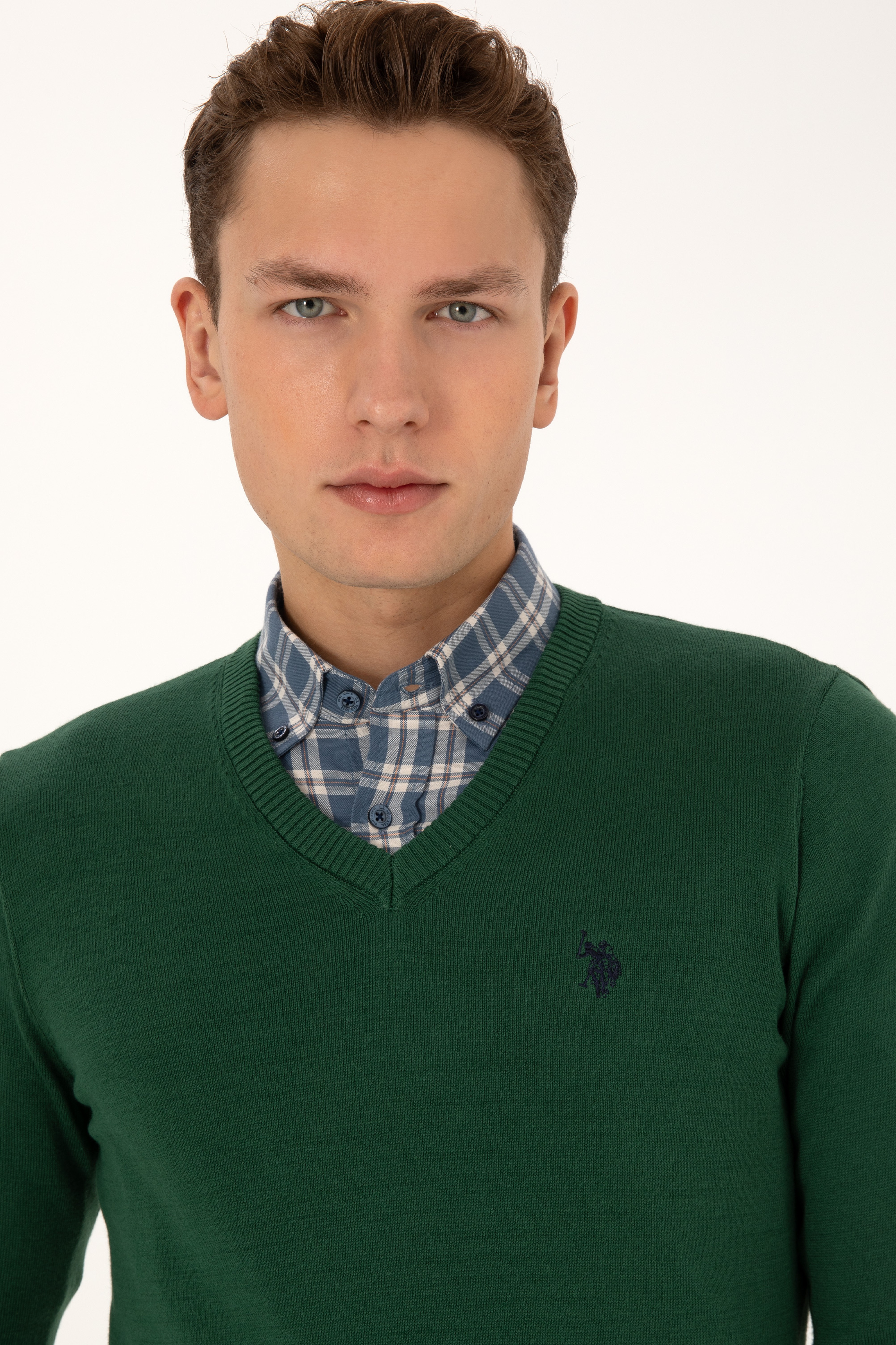 Erkek Slim Fit V Yaka Koyu Yeşil Basic Triko Kazak - Image 2