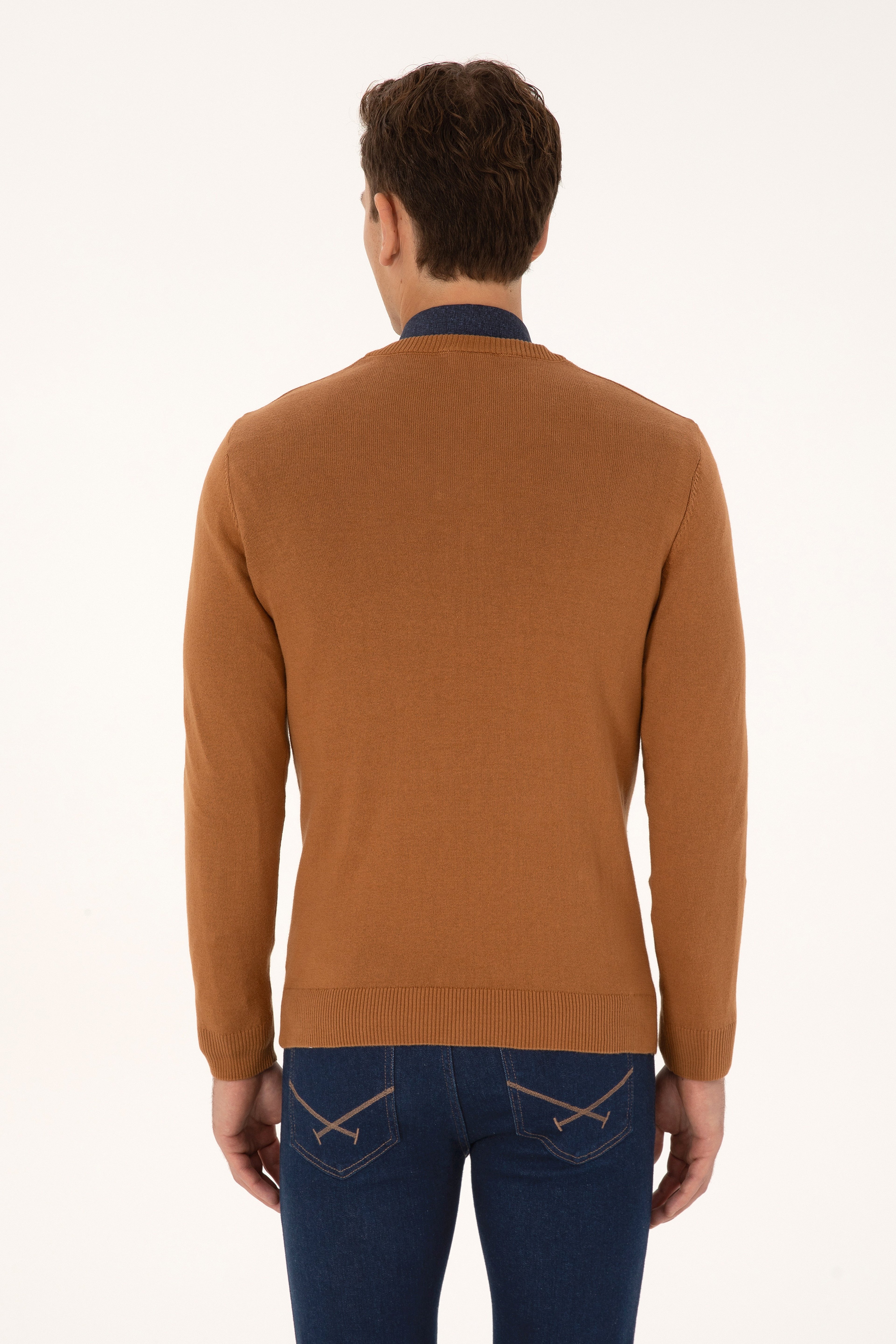 Erkek Slim Fit V Yaka Camel Basic Triko Kazak
