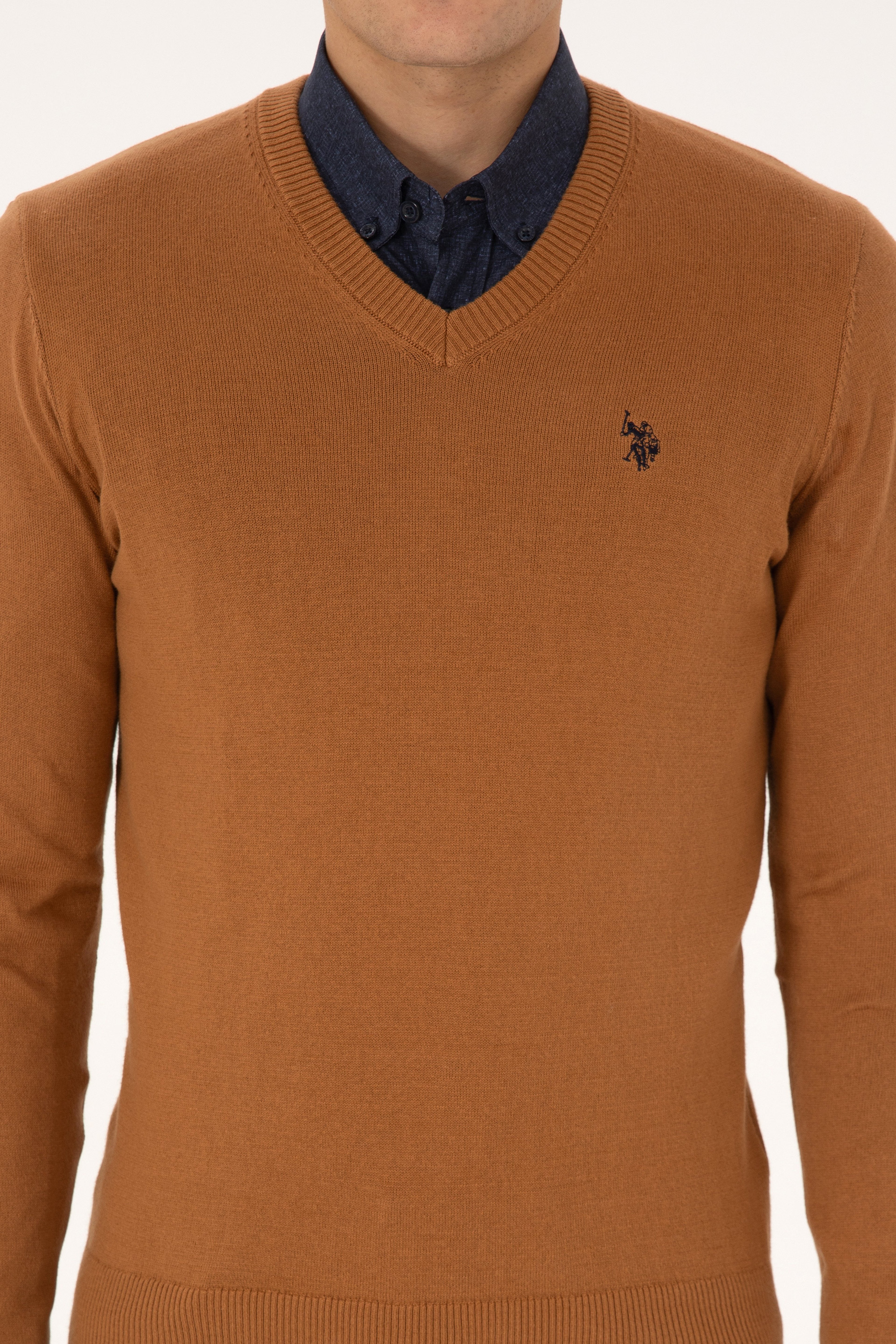 Erkek Slim Fit V Yaka Camel Basic Triko Kazak - Image 6