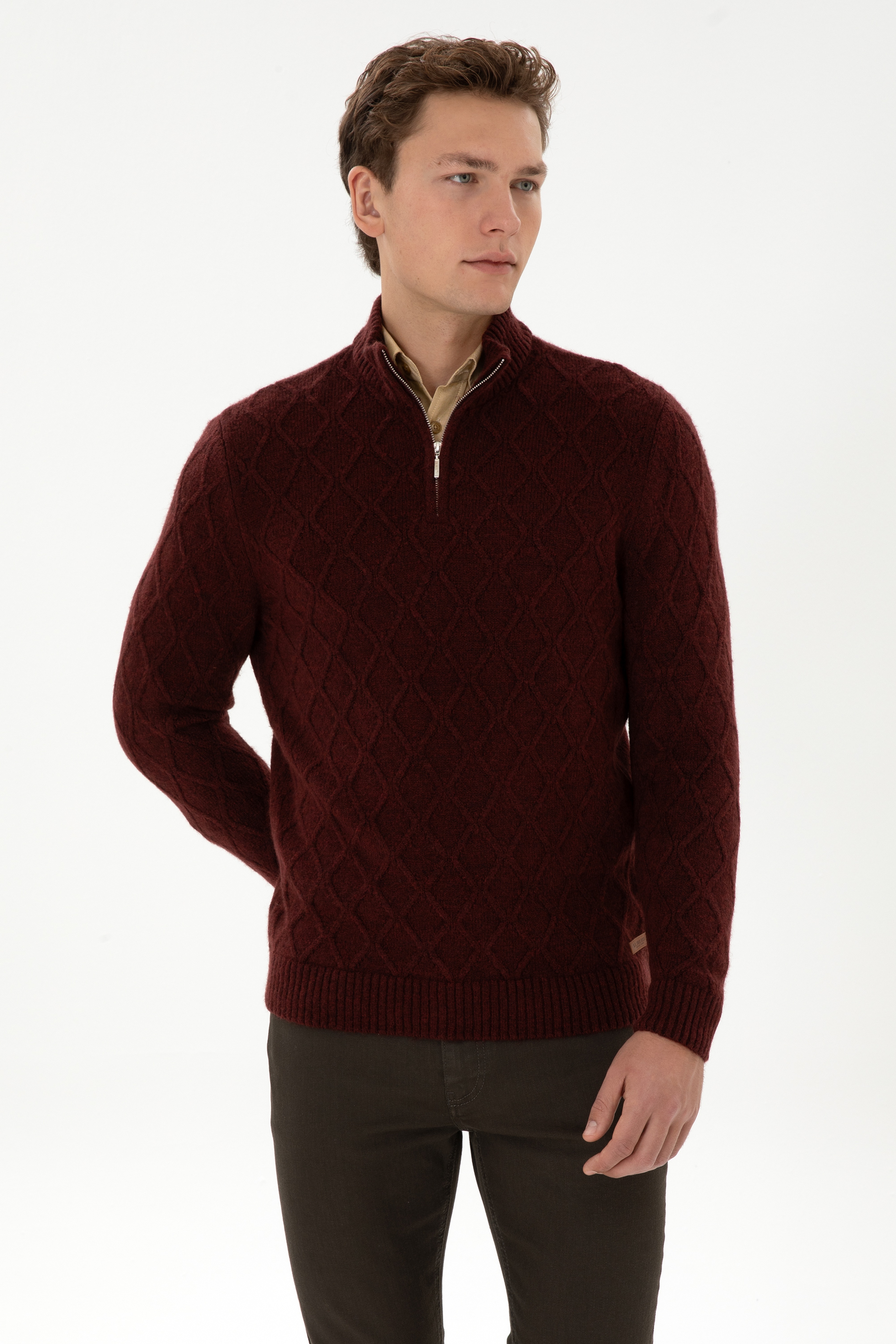 Erkek Regular Fit Yarım Fermuarlı Desenli Bordo Kazak - Image 3