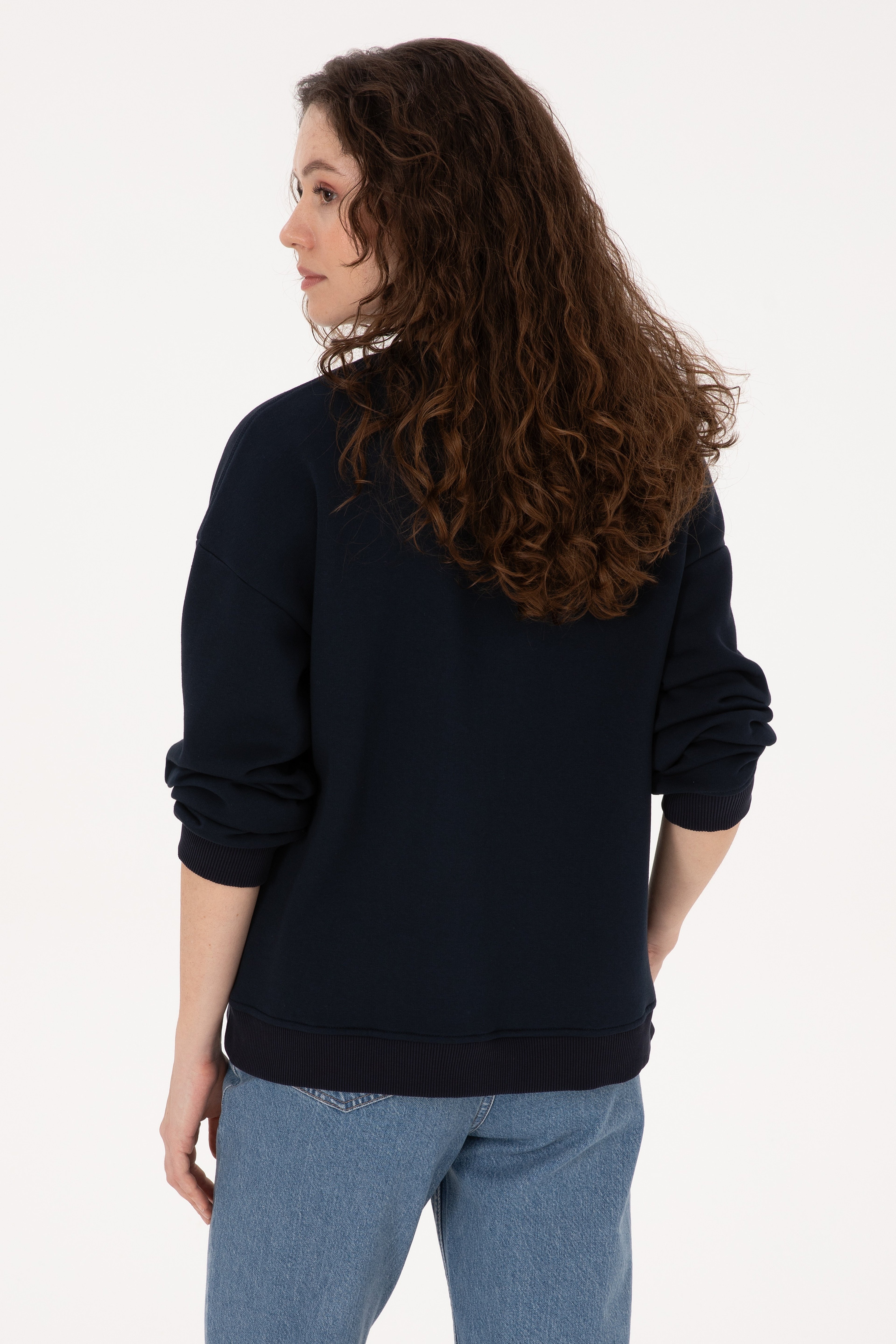 Kadın Lacivert Bisiklet Yaka Sweatshirt - Image 5