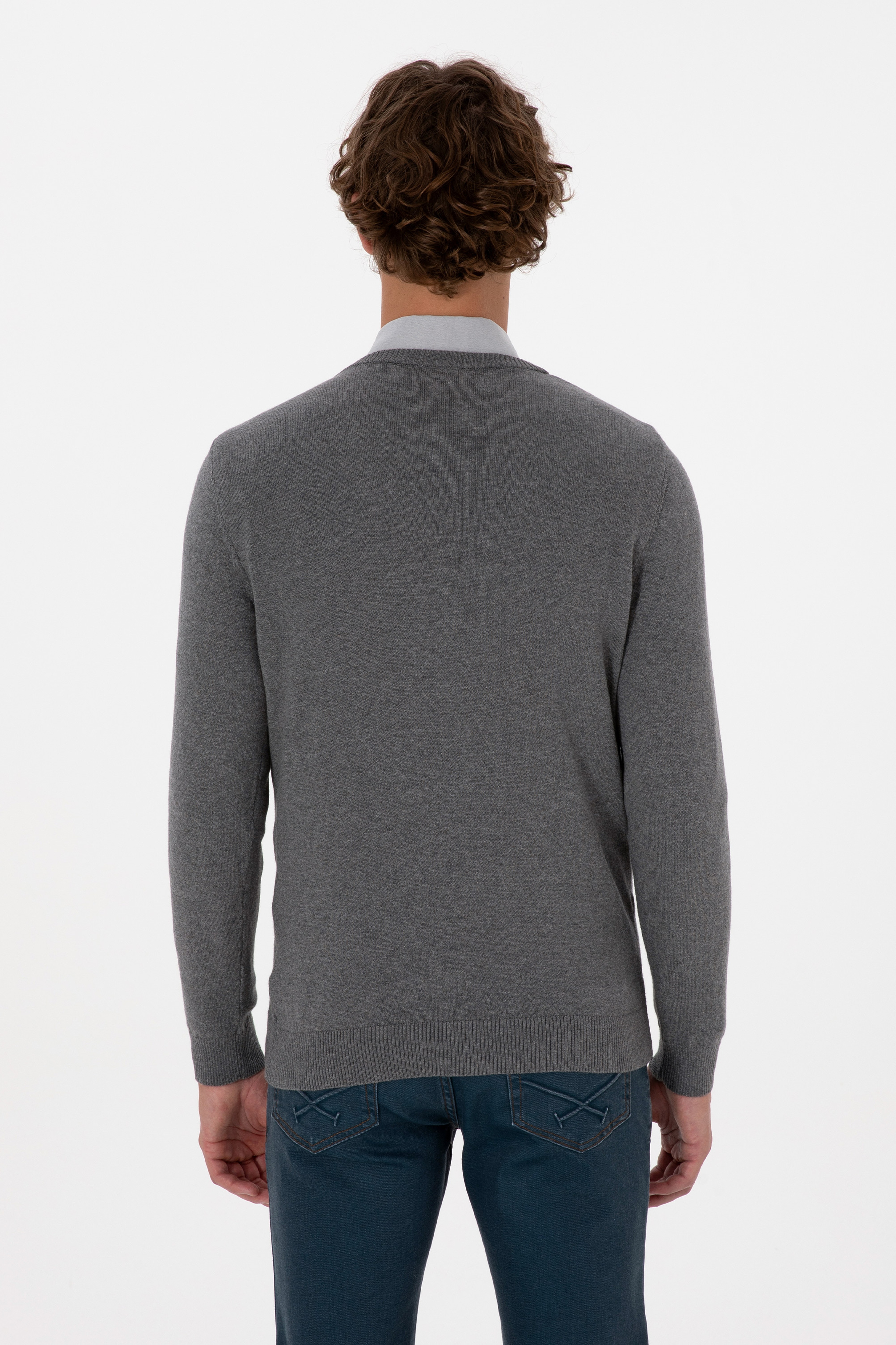 Erkek Slim Fit V Yaka Gri Melanj Basic Triko Kazak - Image 5