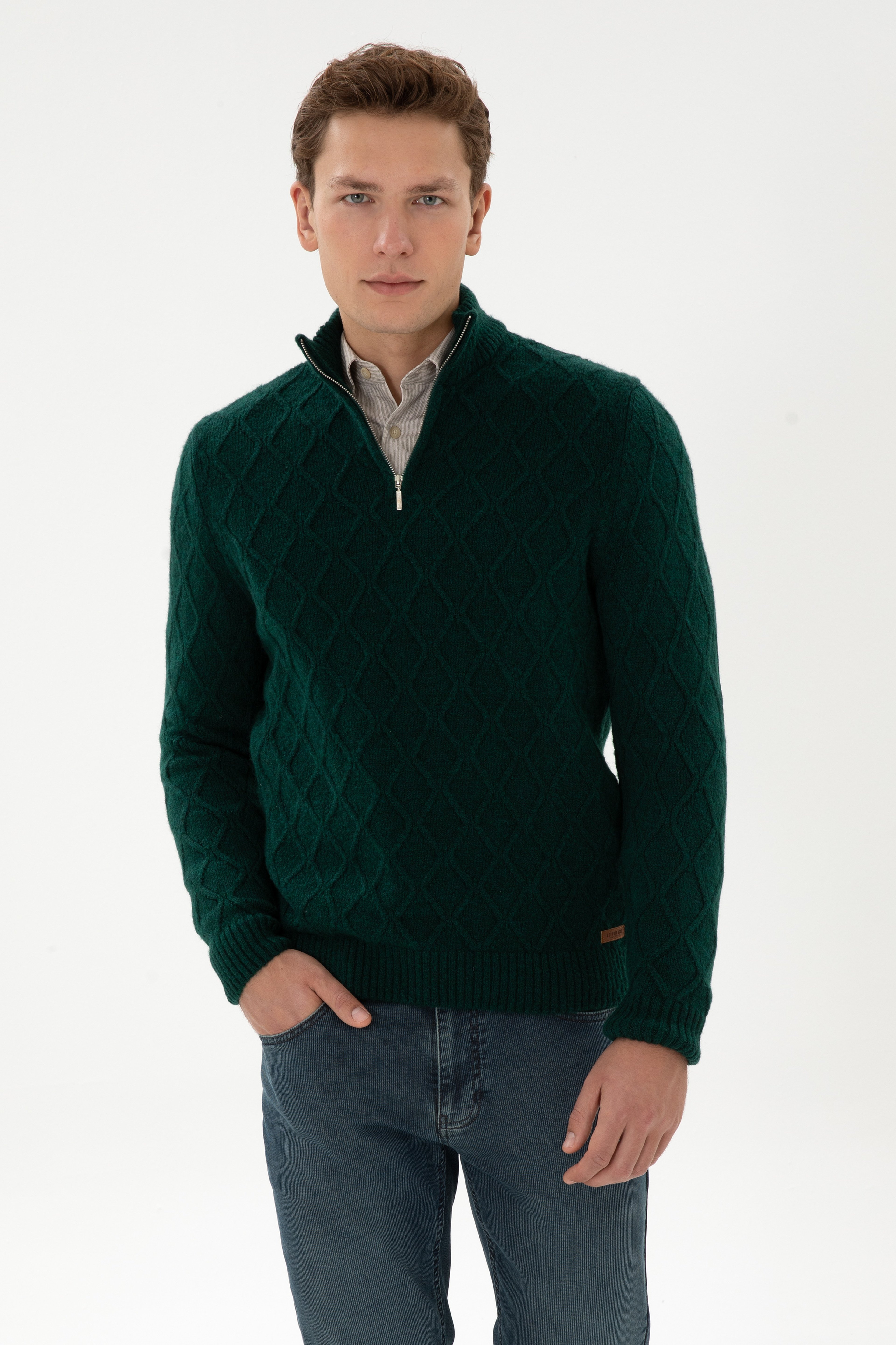 Erkek Regular Fit Yarım Fermuarlı Desenli Koyu Yeşil Kazak - Image 1