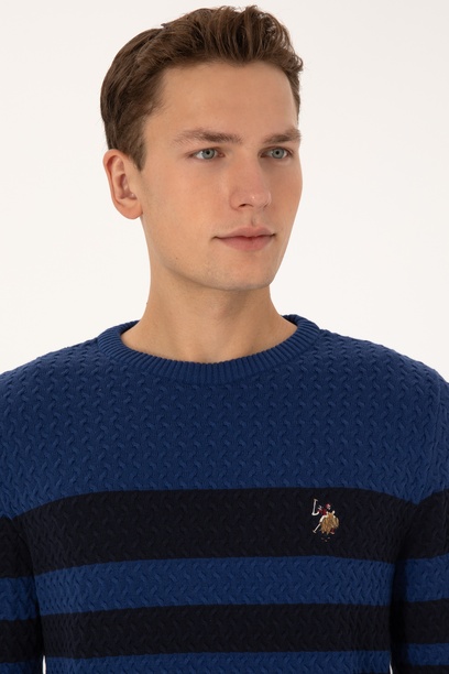 Erkek Slim Fit Bisiklet Yaka Lacivert Kazak