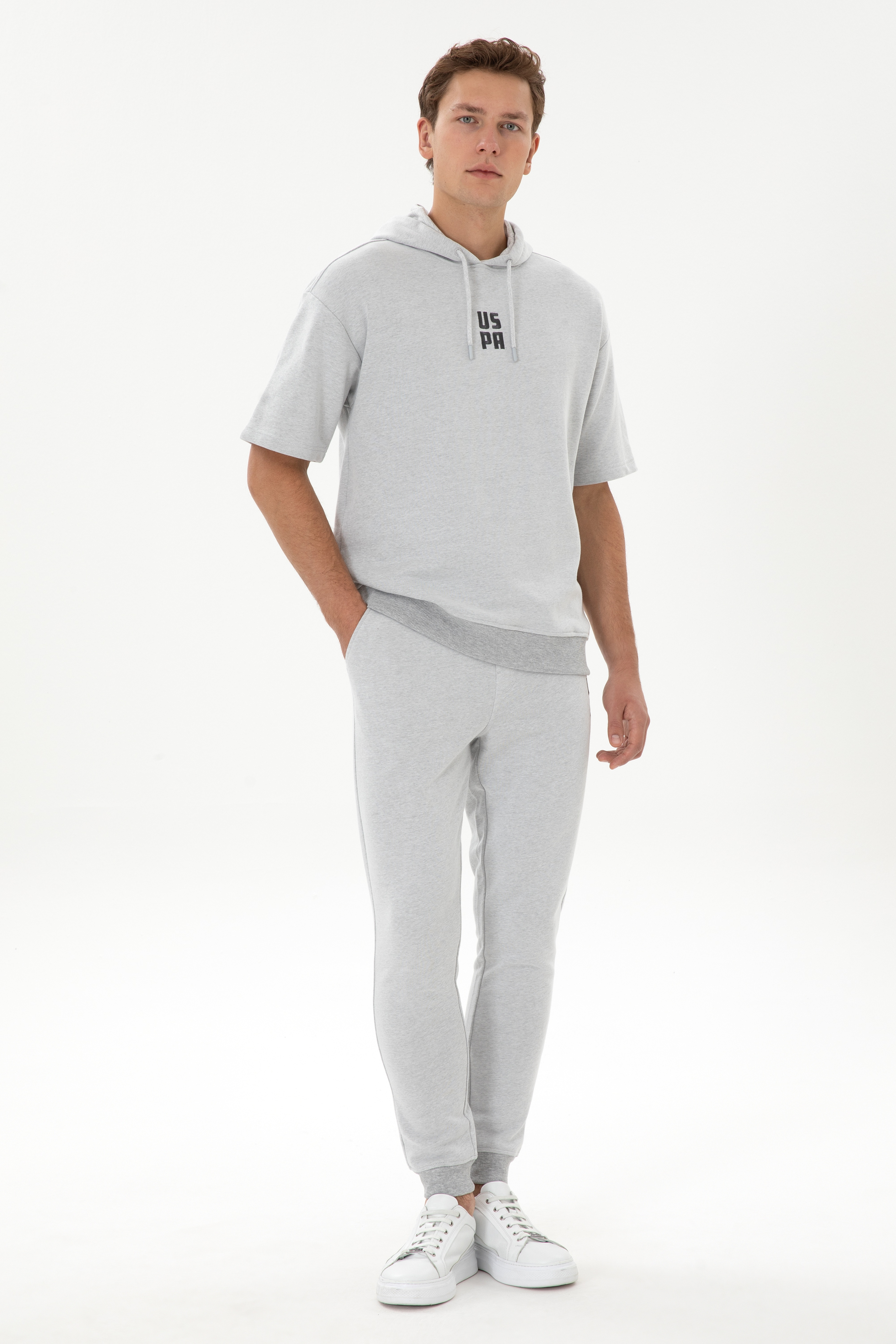 Erkek Comfort Fit Kapüşonlu Kısa Kollu Gri Melanj Sweatshirt - Image 4
