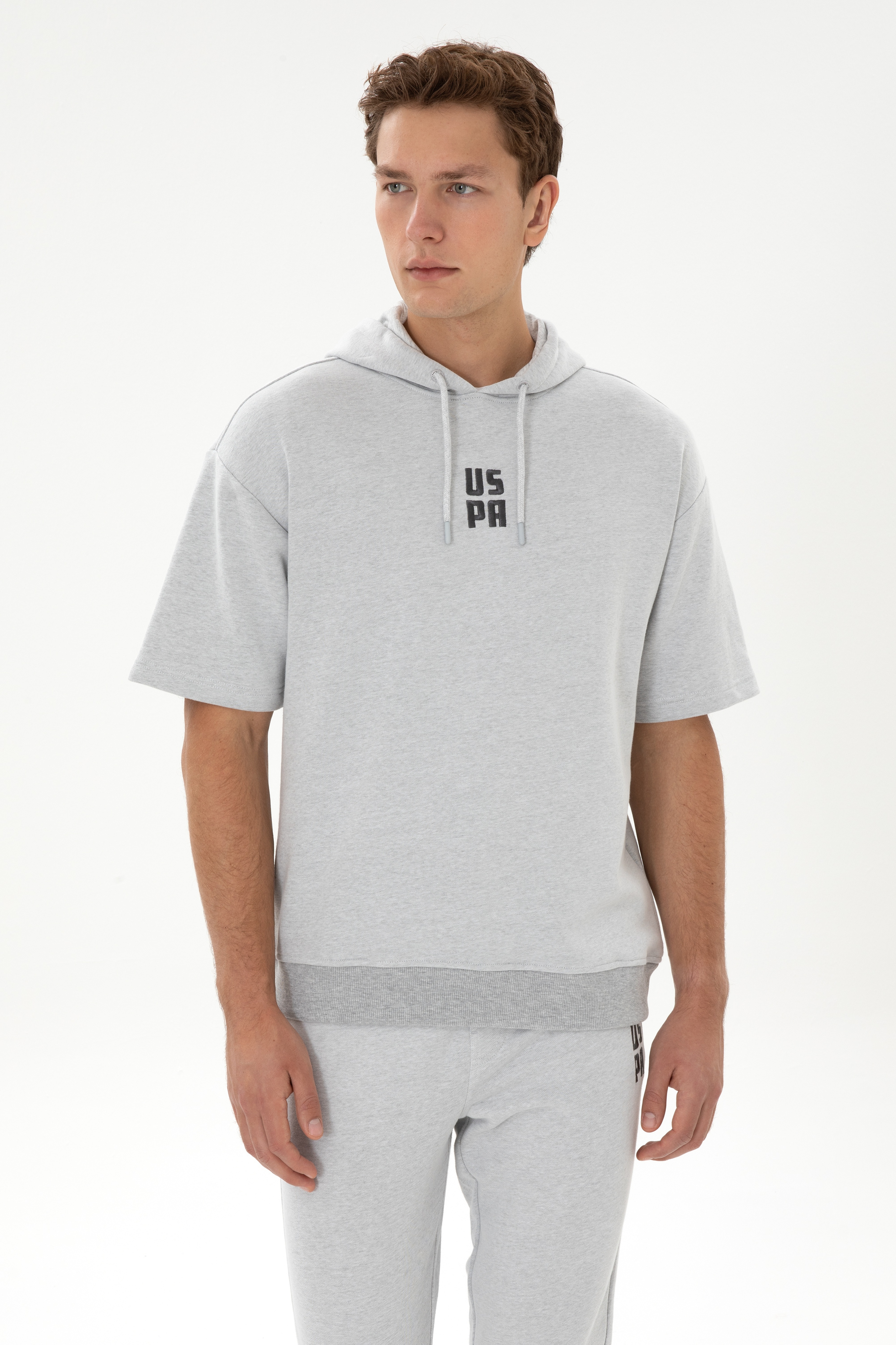 Erkek Comfort Fit Kapüşonlu Kısa Kollu Gri Melanj Sweatshirt