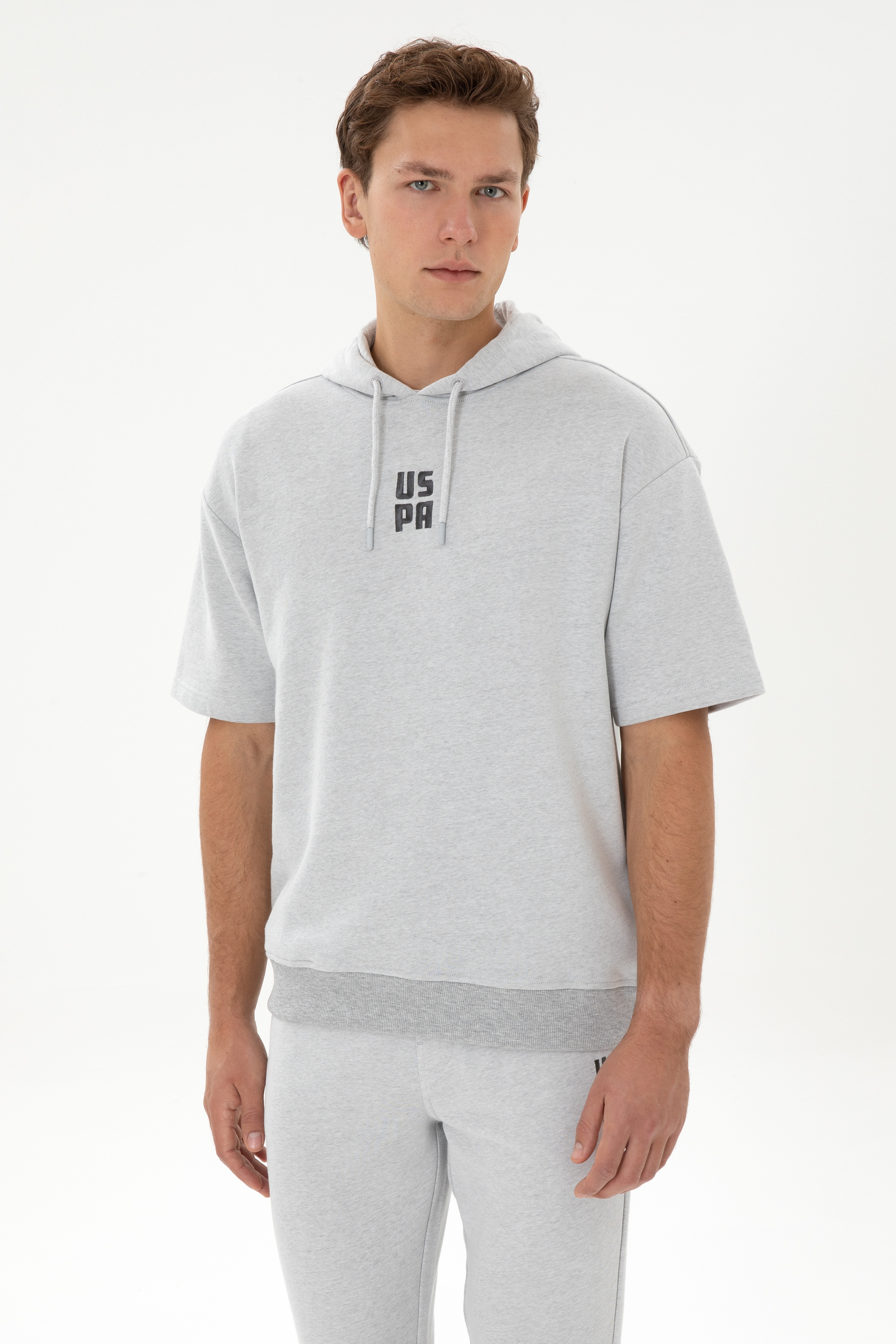 Erkek Comfort Fit Kapüşonlu Kısa Kollu Gri Melanj Sweatshirt - Image 3